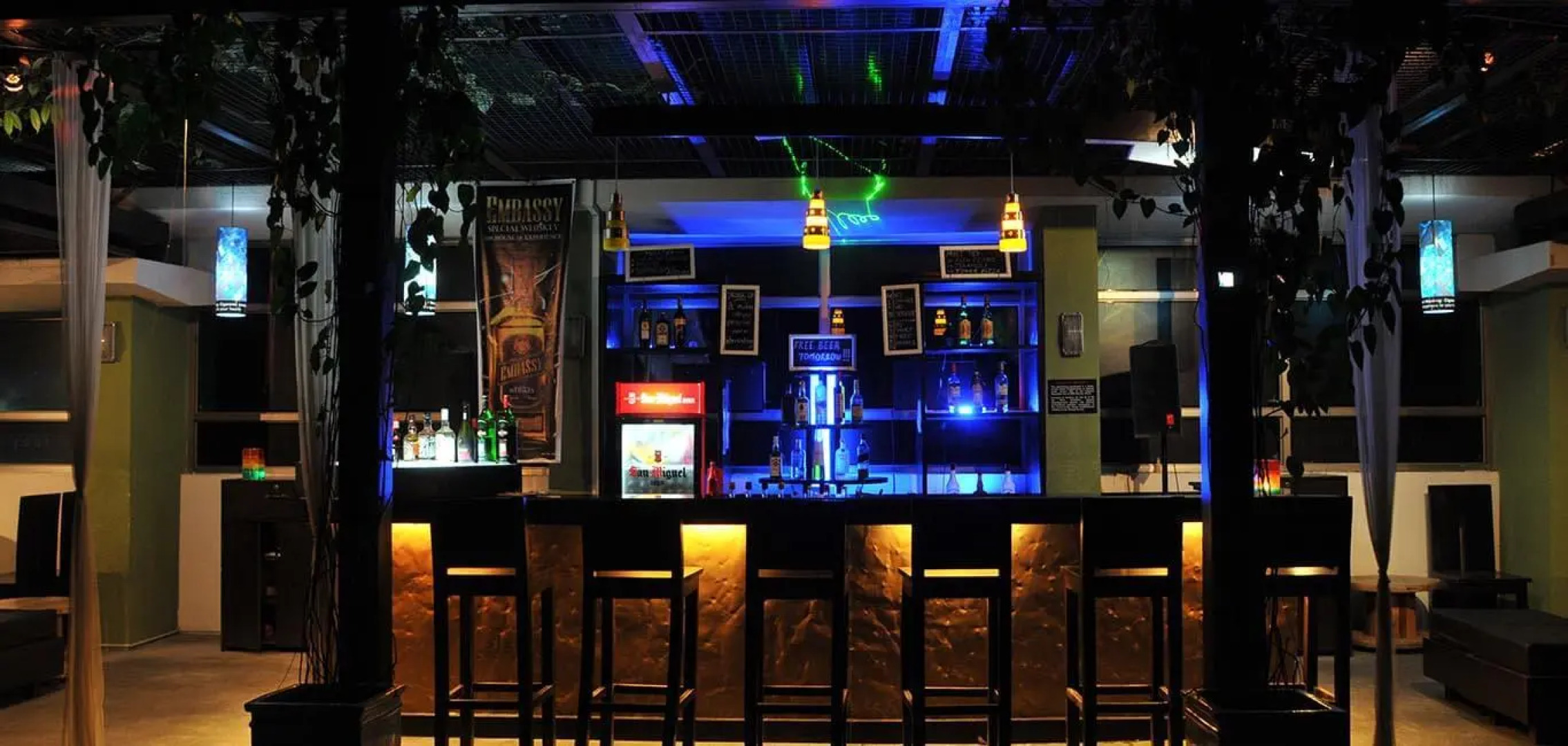 One Tagaytay Place Condo by Dean