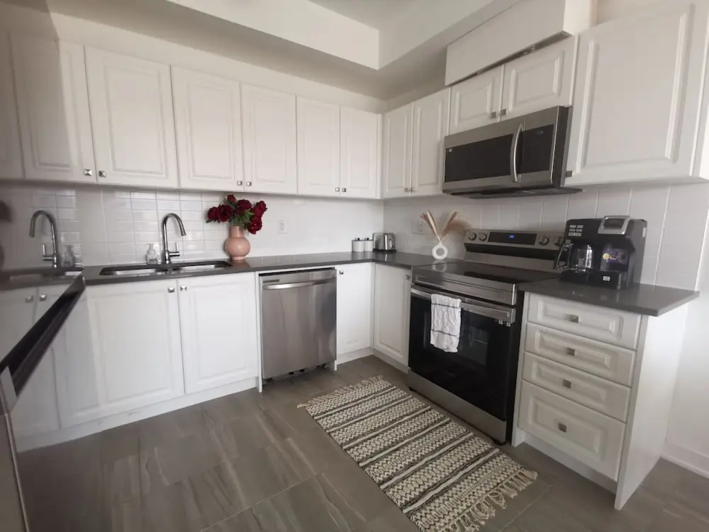 Barrie Comfort Lodging