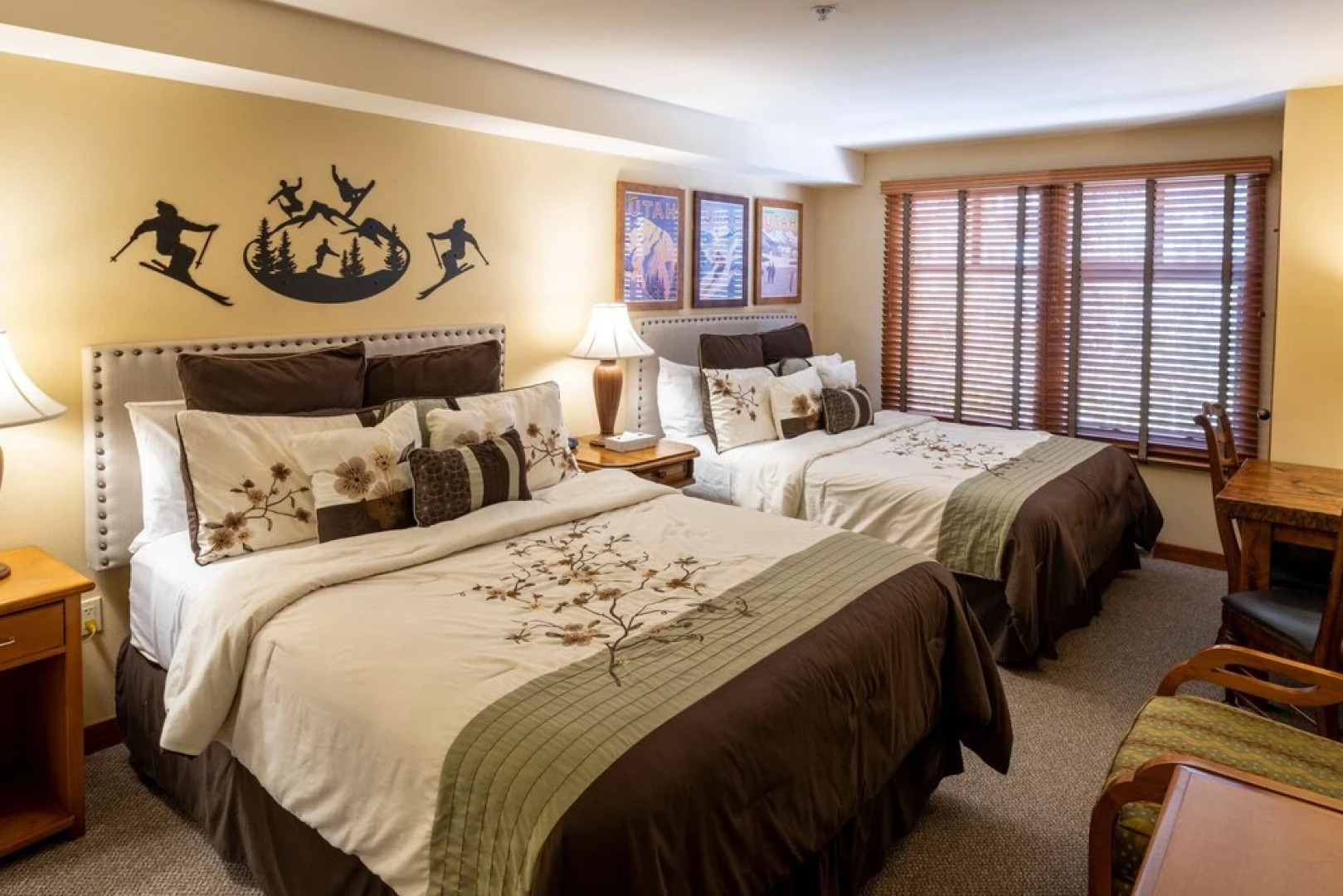 2215 - Two Bedroom Deluxe Eagle Springs East 2 Condo by RedAwning