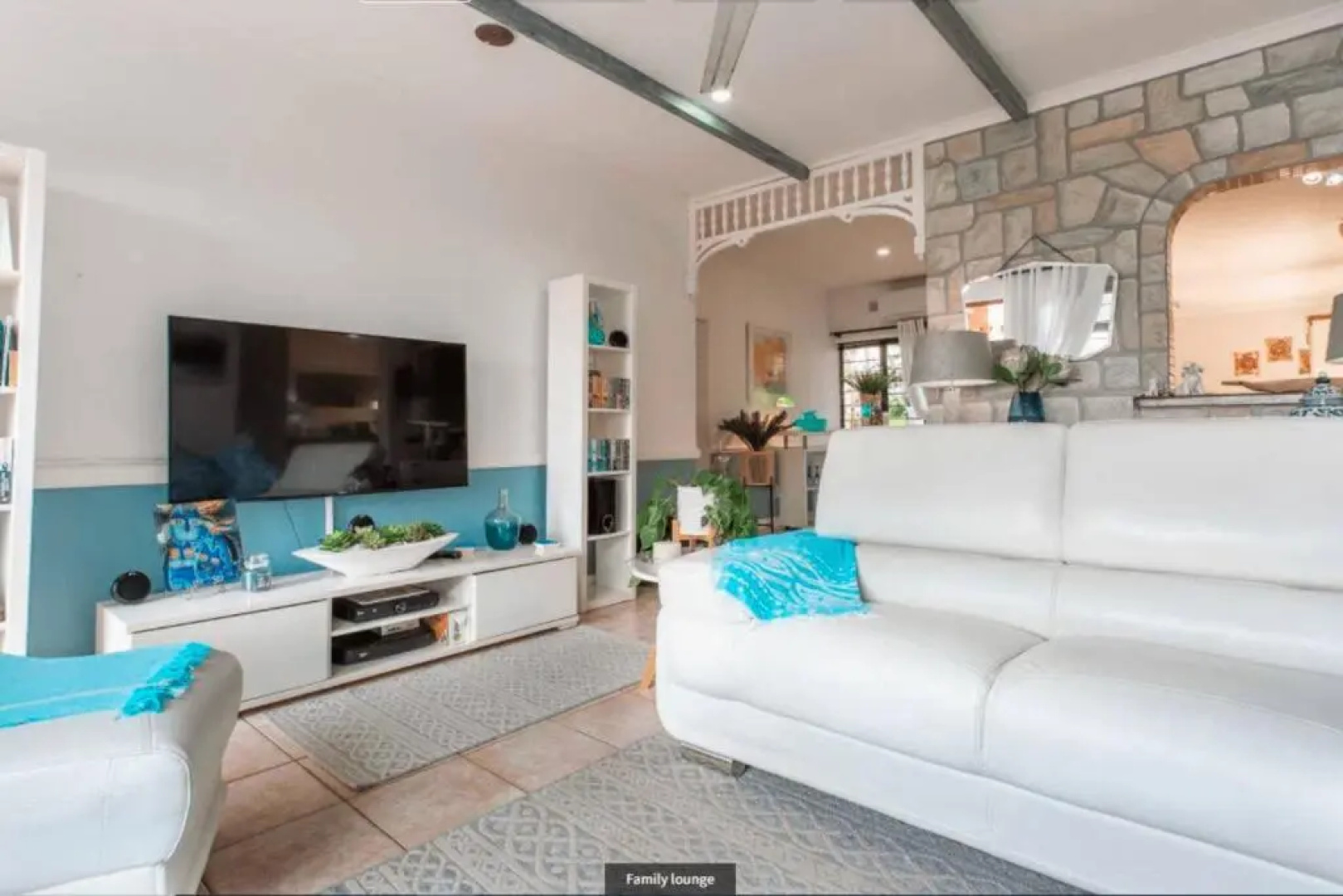 Ariel's Rest Self-catering - 4 Bedroom Luxury Home