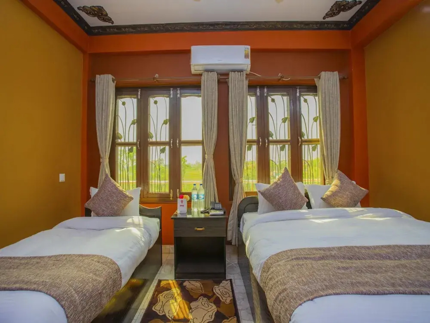 OYO 348 Hotel Park Treasure
