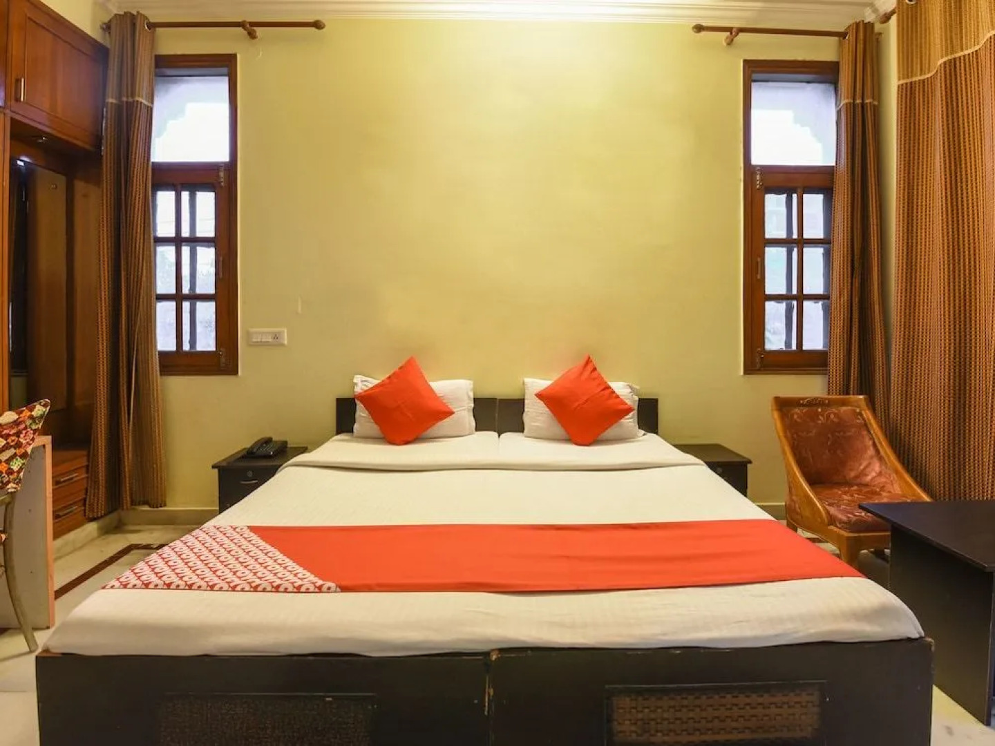 Rose View By OYO Rooms