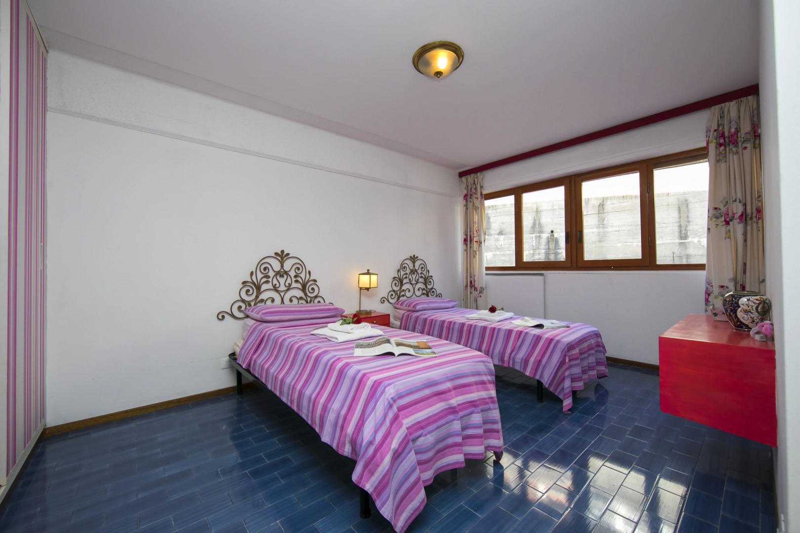 Residenza Ludovica by the lake