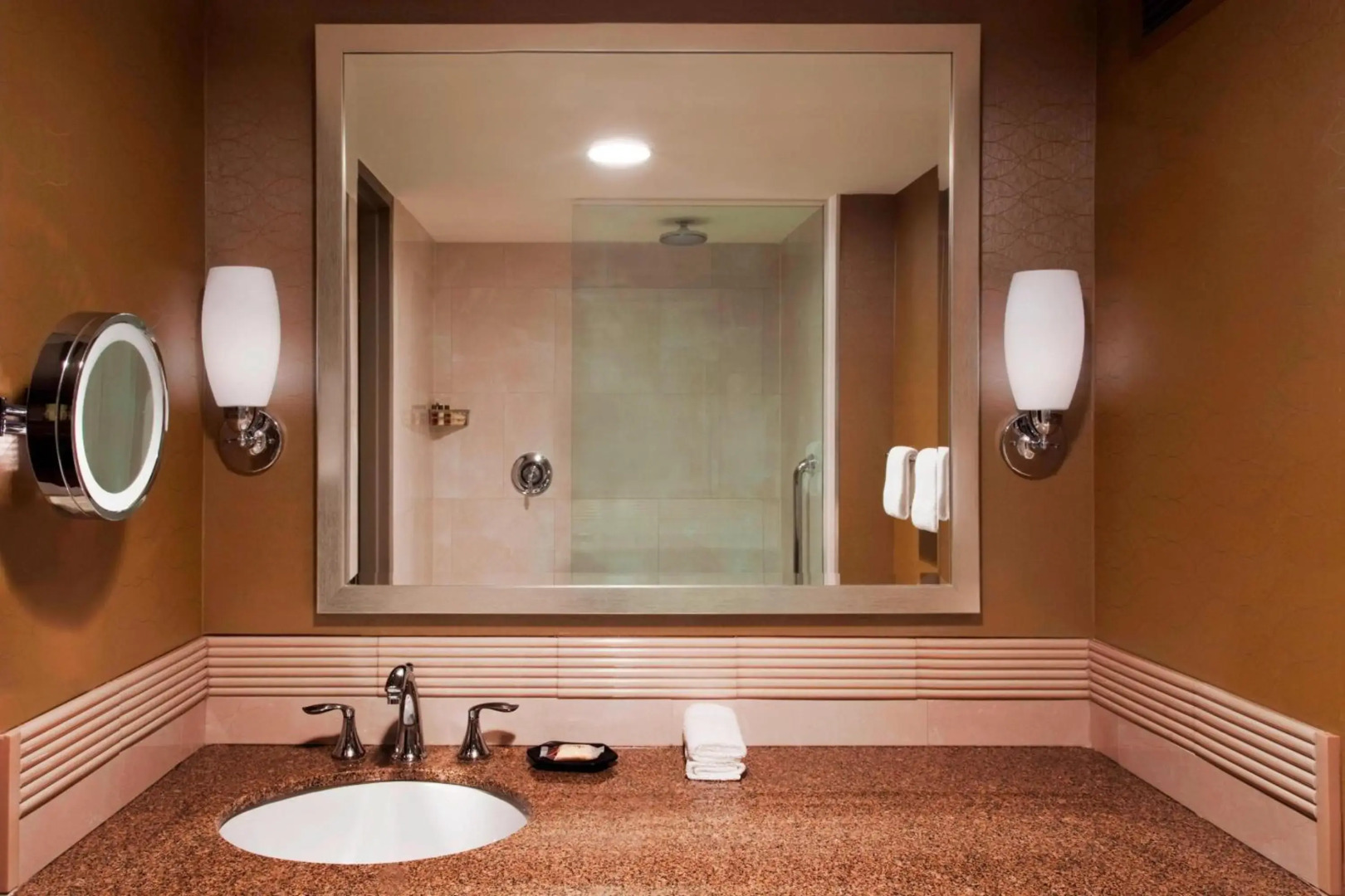 Sheraton Greensboro at Four Seasons