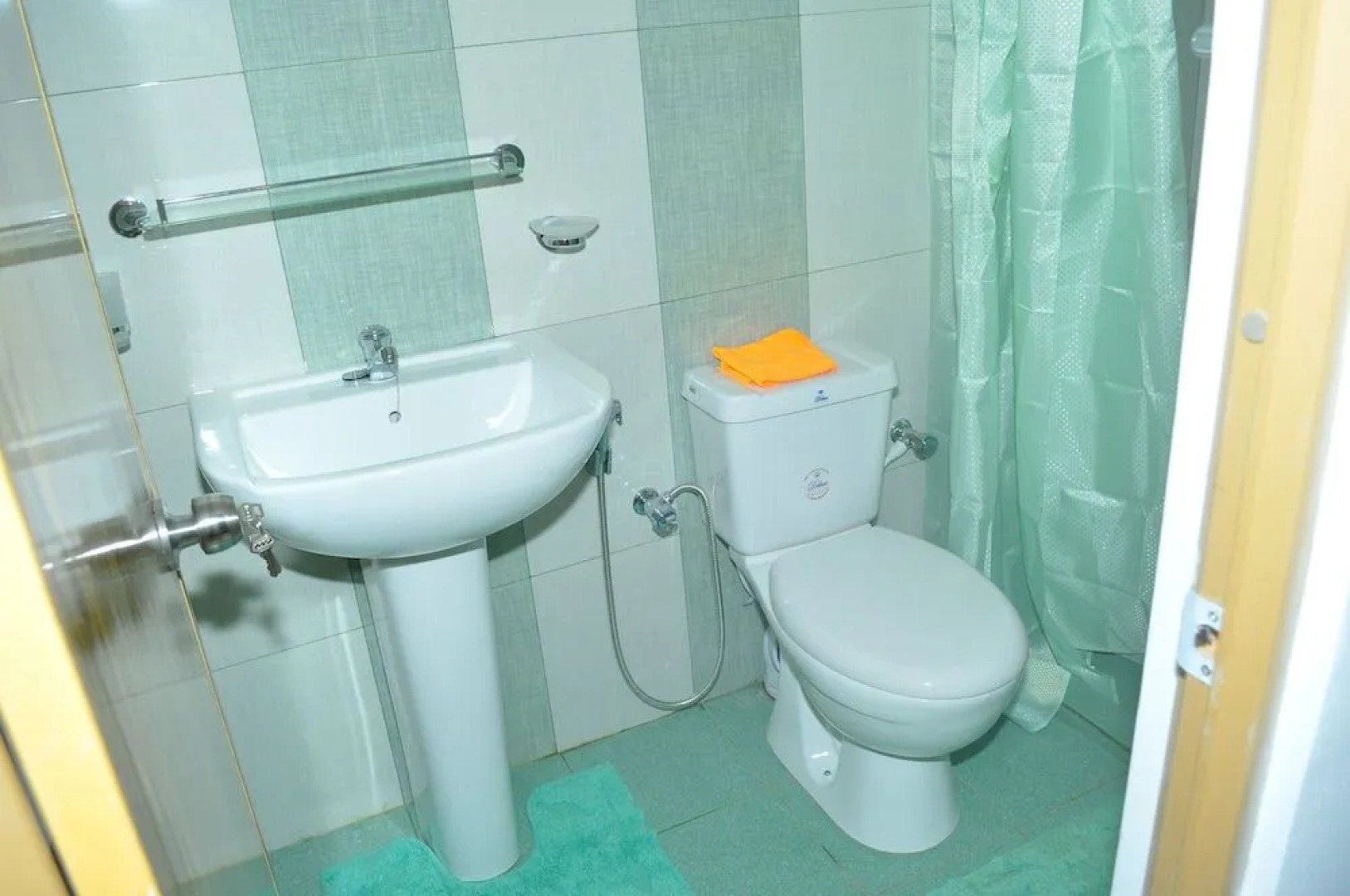 Dil Lanka Safari Resort