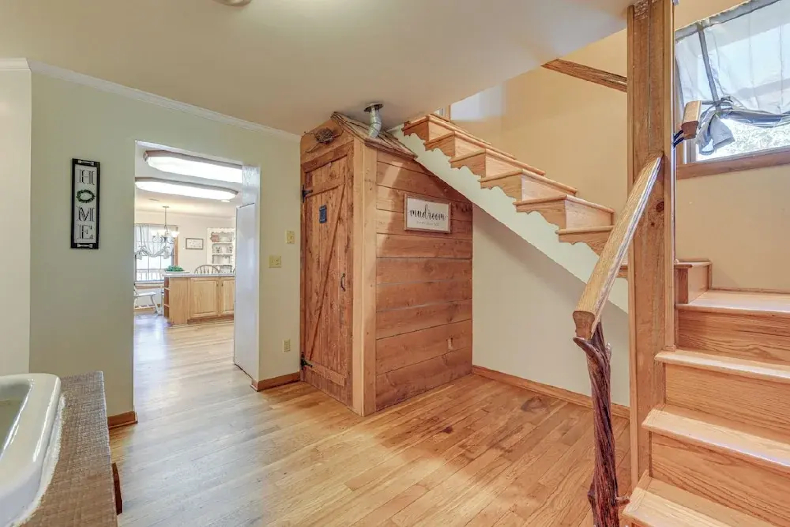 Peaceful Bryson City Cabin w/ Hot Tub & Deck!