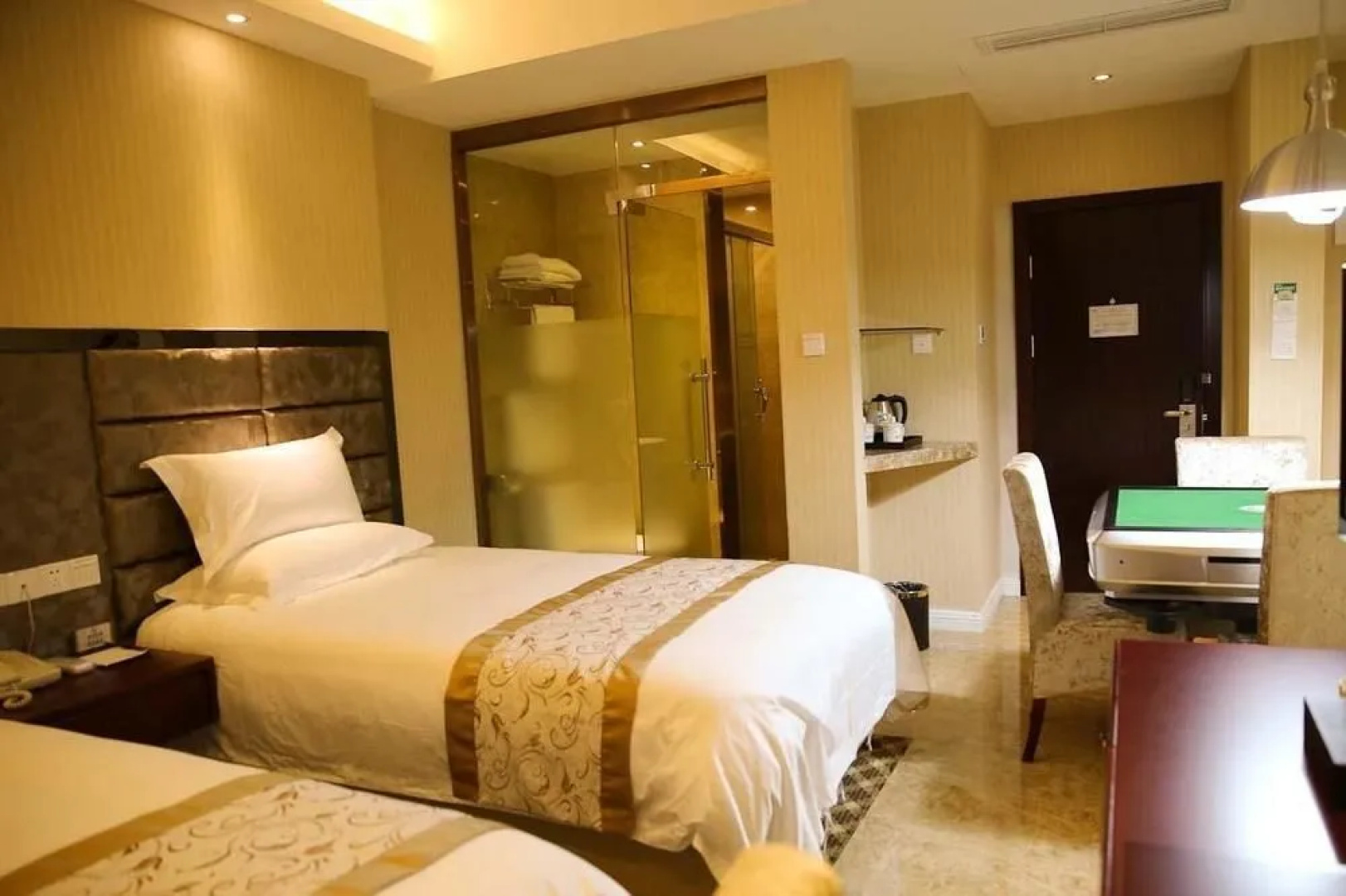 Suichang Hailun Baina Hotel