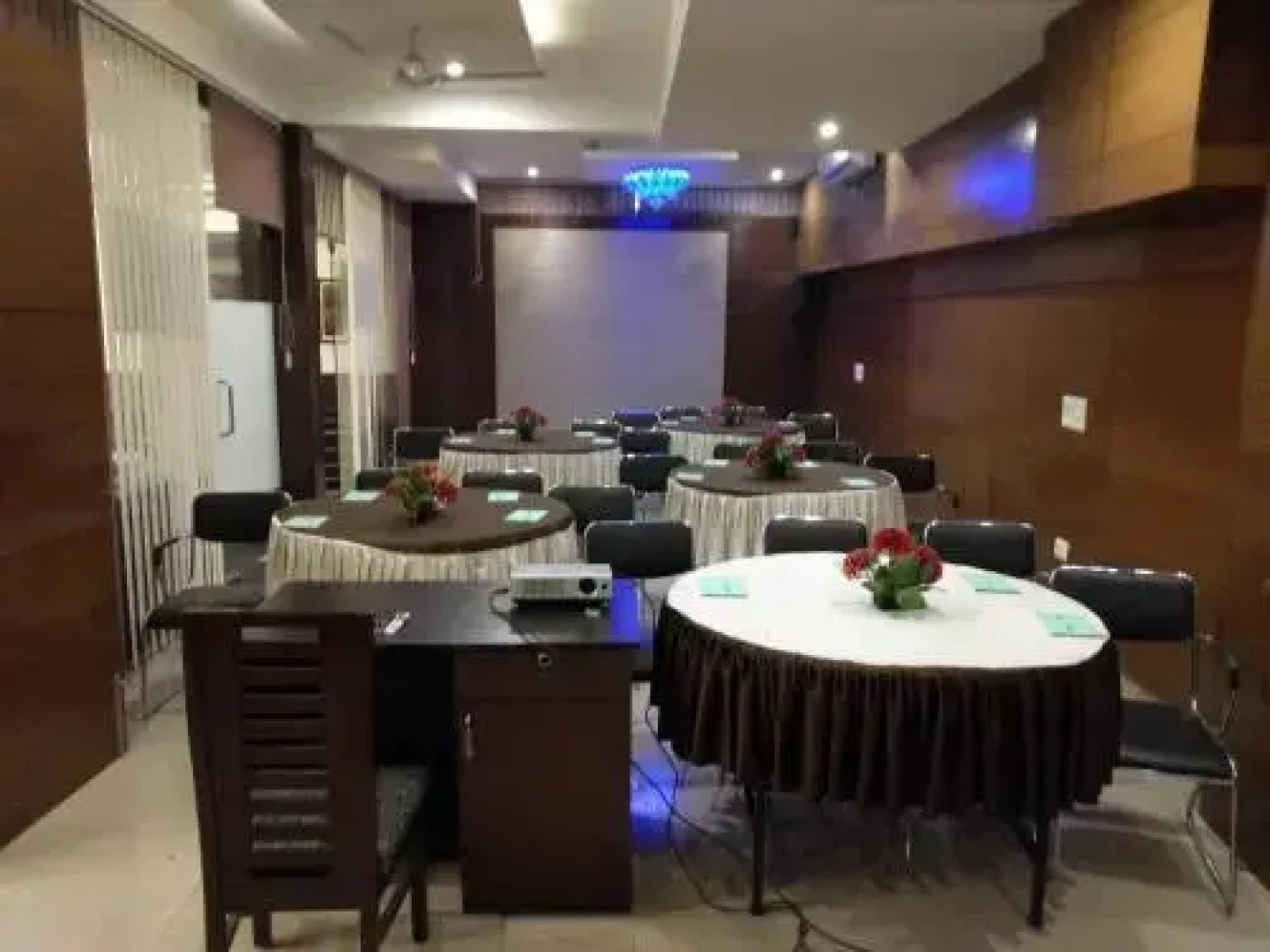 Innfusion-Galleria Market