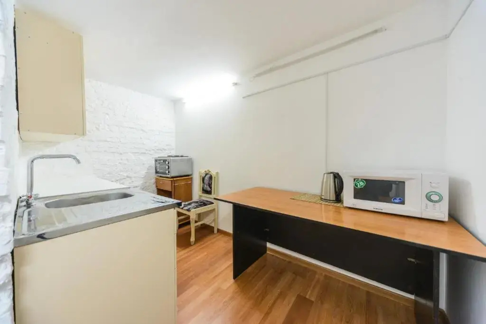 Basseynaya Apart Hotel