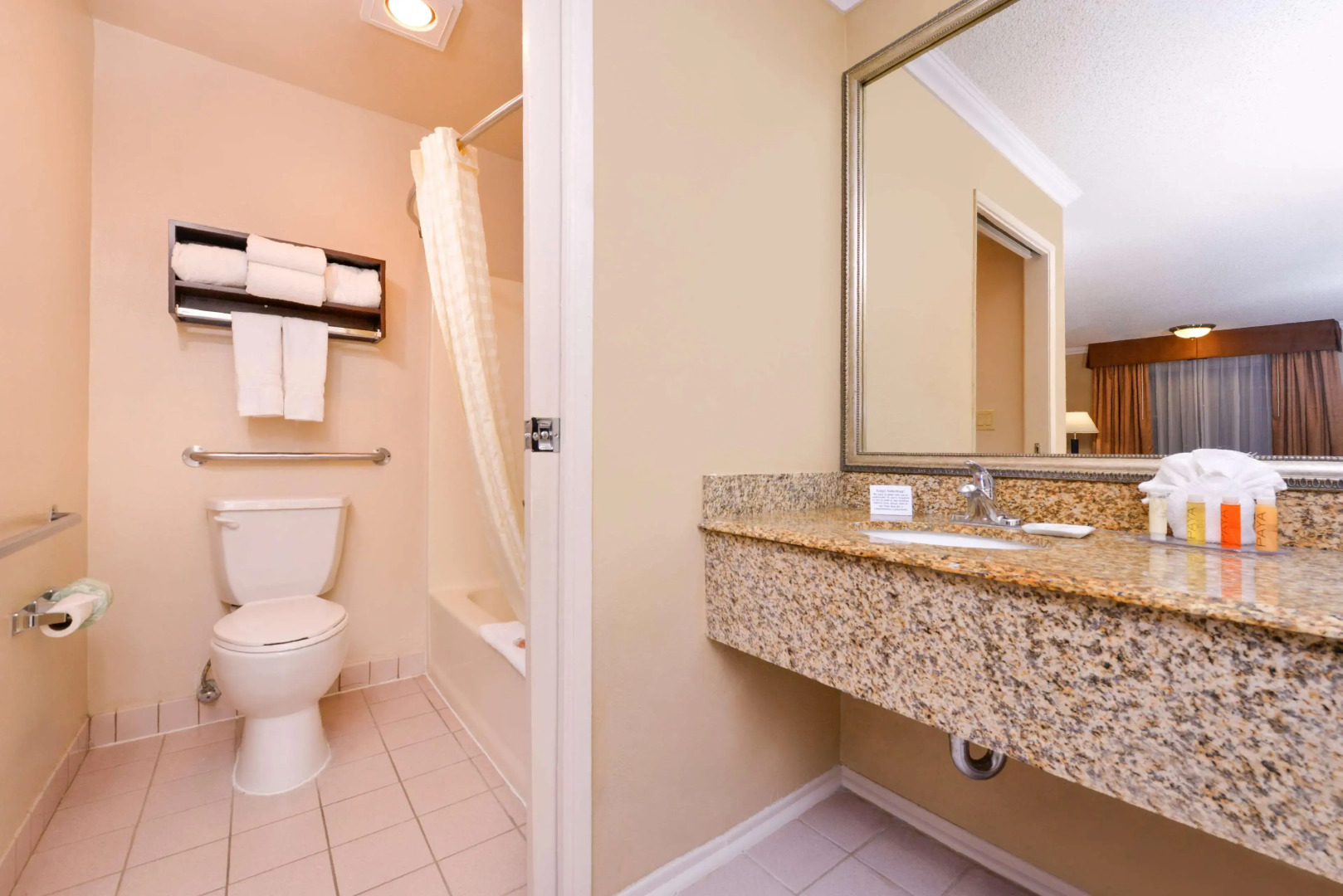 Best Western Courtesy Inn Hotel - Anaheim Resort at the Park