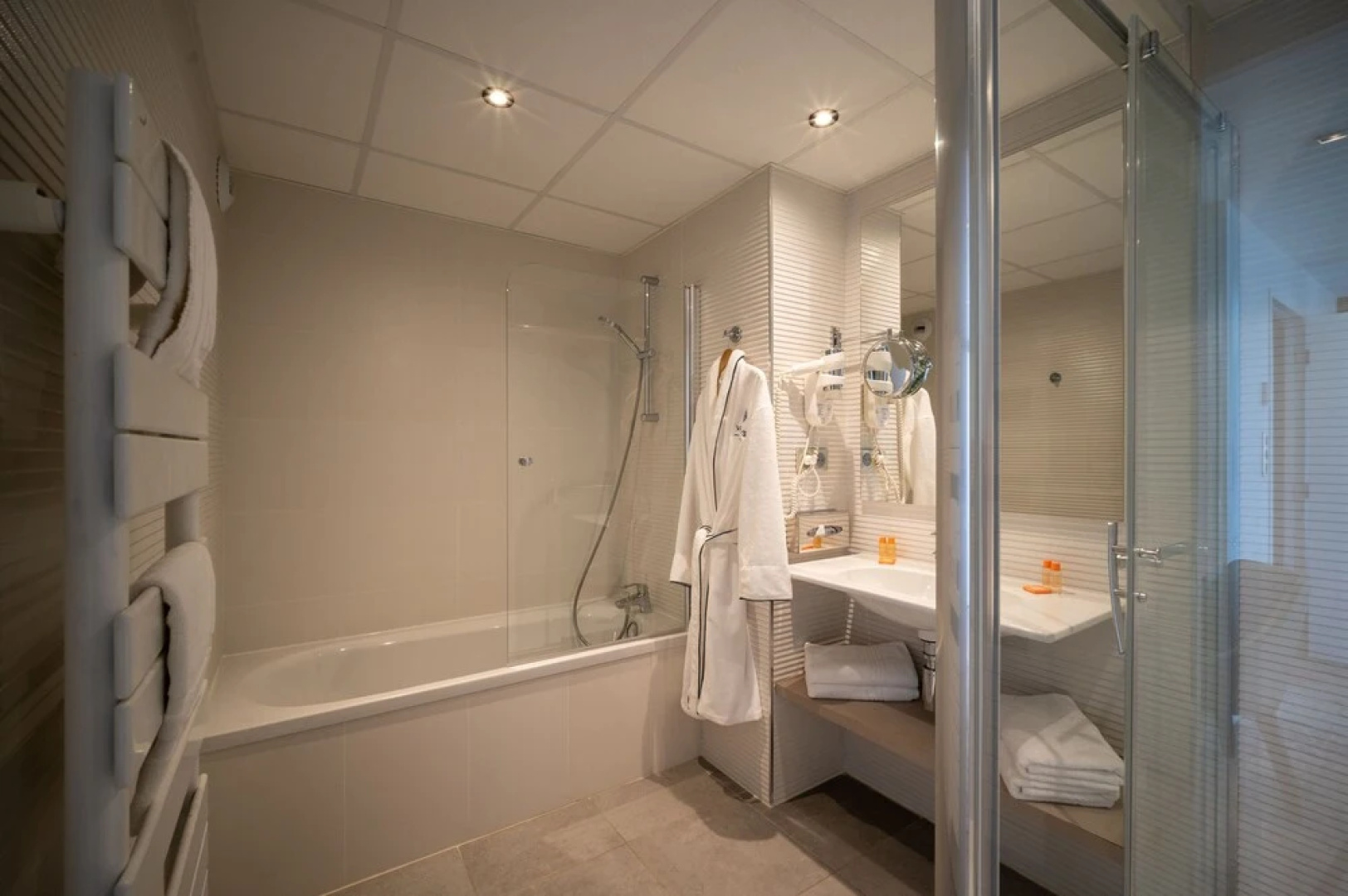 Golden Tulip Douarnenez Hotel & Spa
