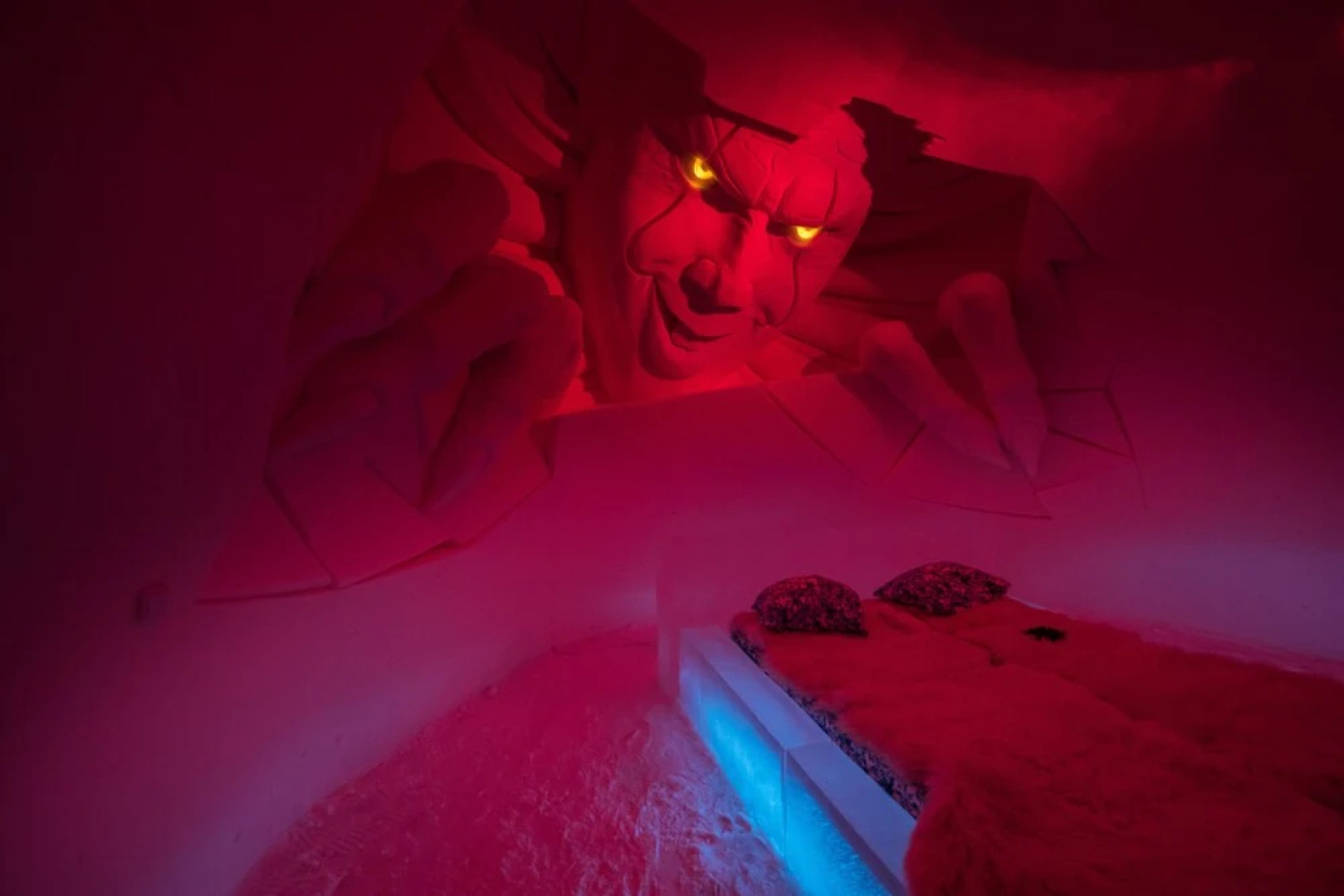 Snow Hotel
