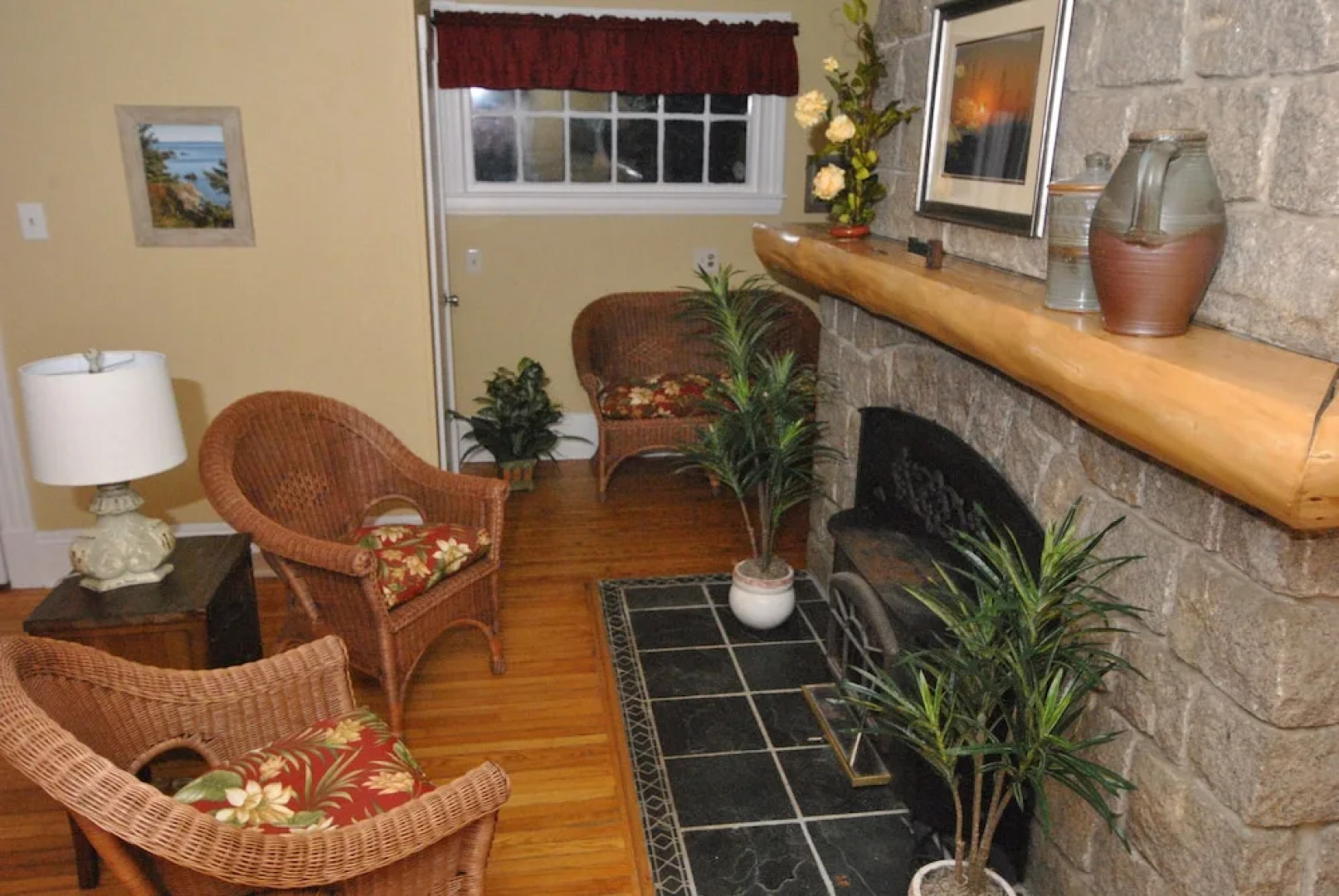 Dominion Hill Country Inn