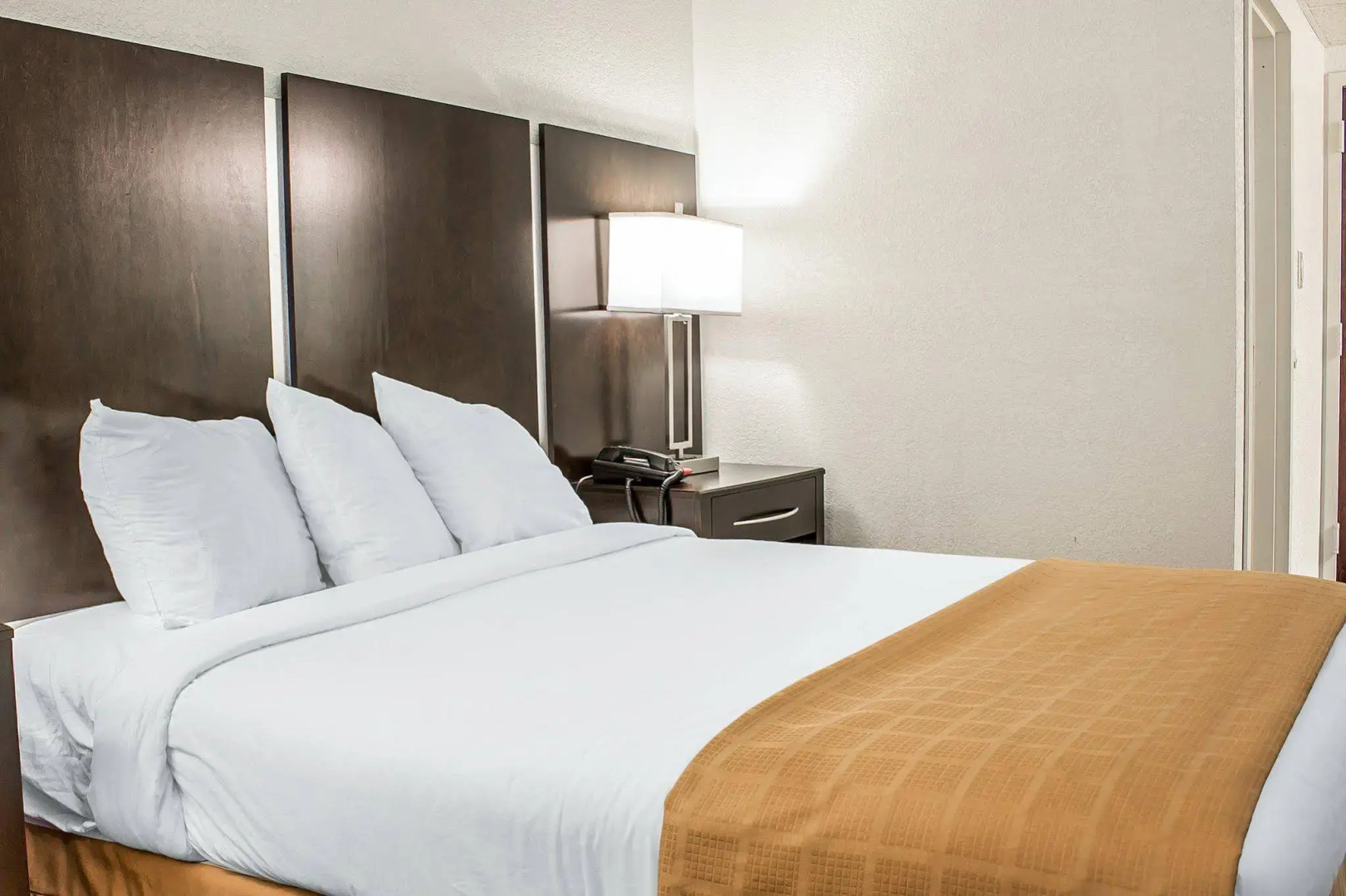 Baymont by Wyndham Scranton Dunmore