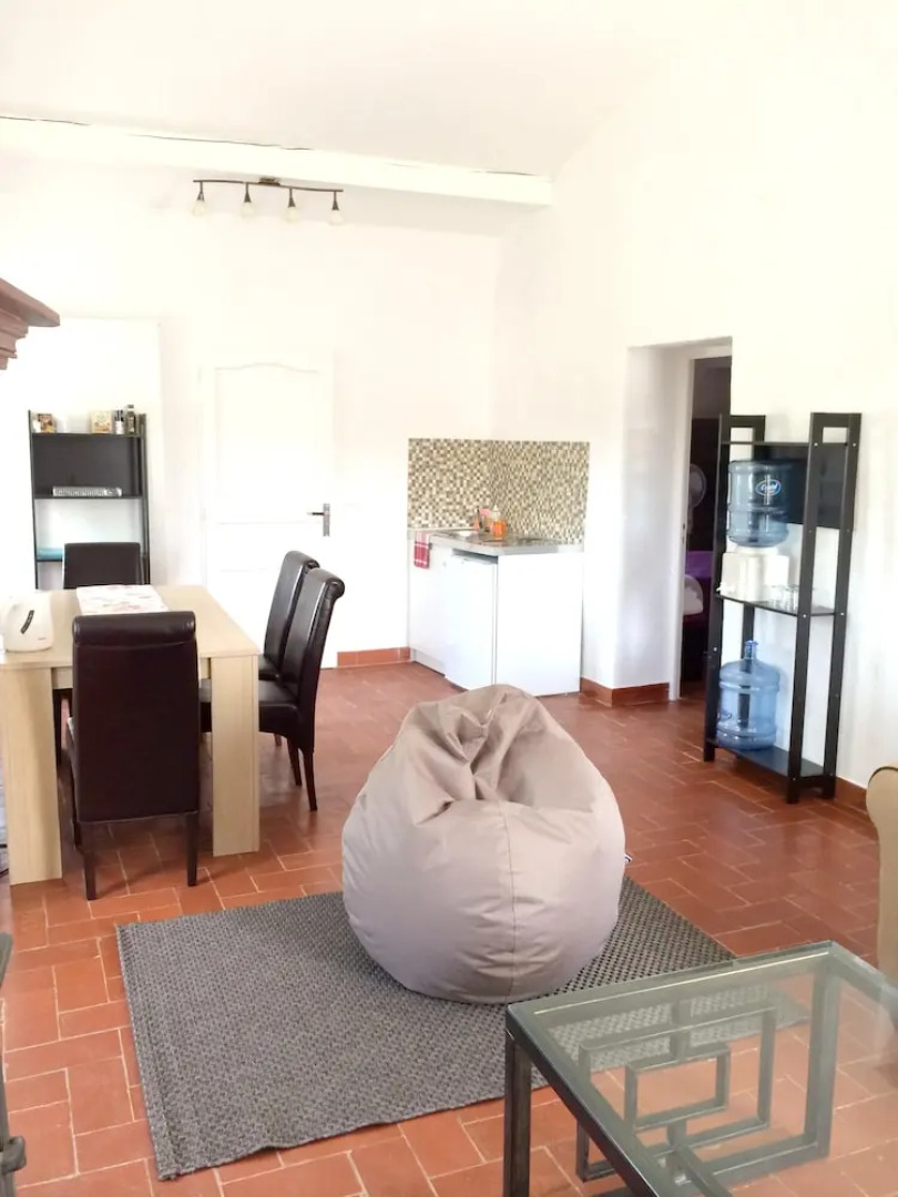 Apartment With 2 Bedrooms in Montauriol, With Pool Access, Furnished G