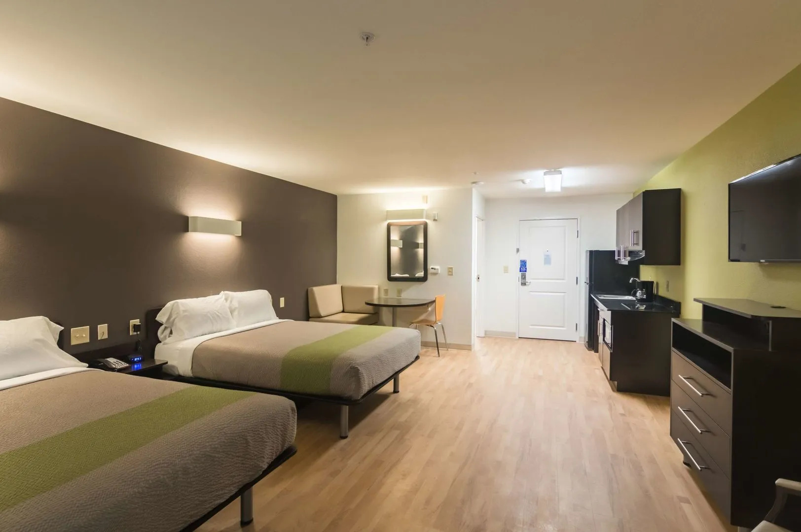 Days Inn & Suites by Wyndham Colorado City/I-20