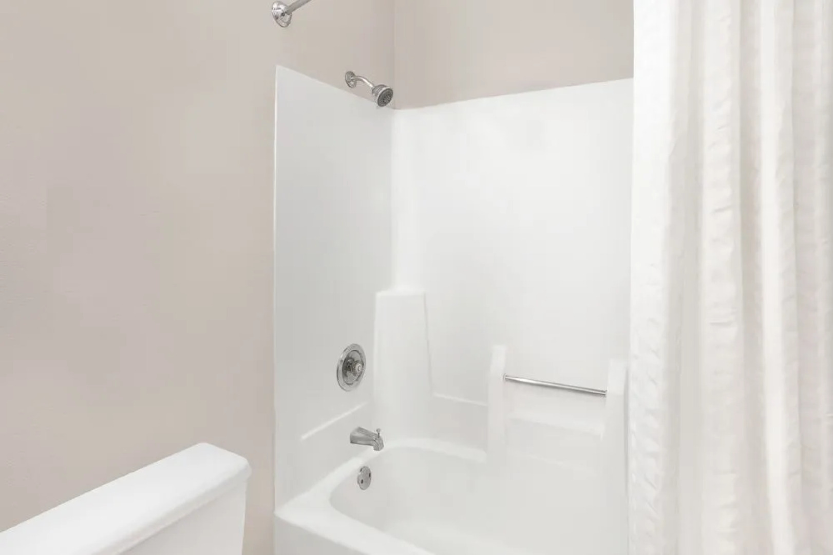 Super 8 Motel - Beaver Dam