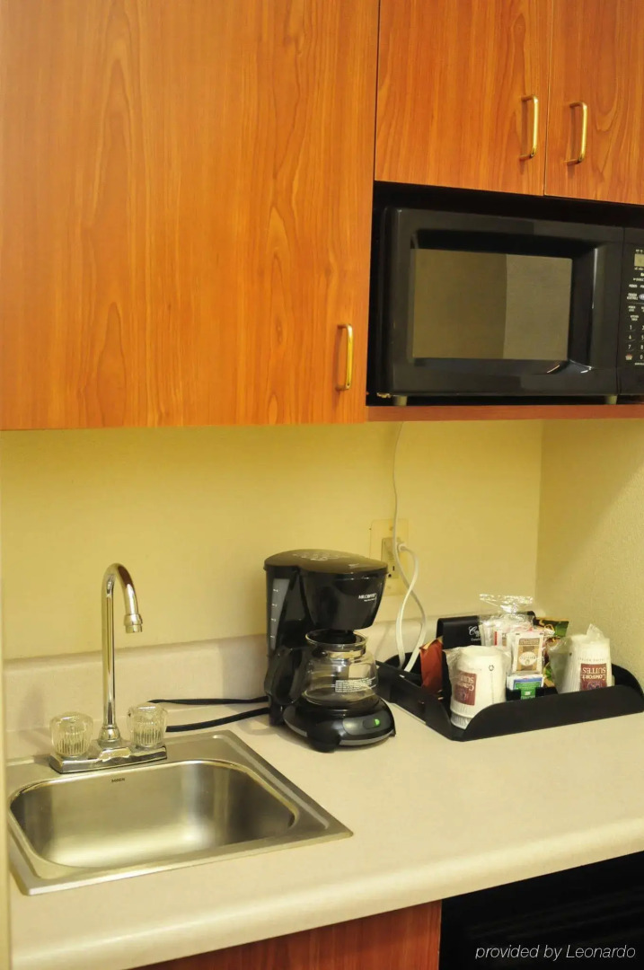 Comfort Suites Newark - Harrison