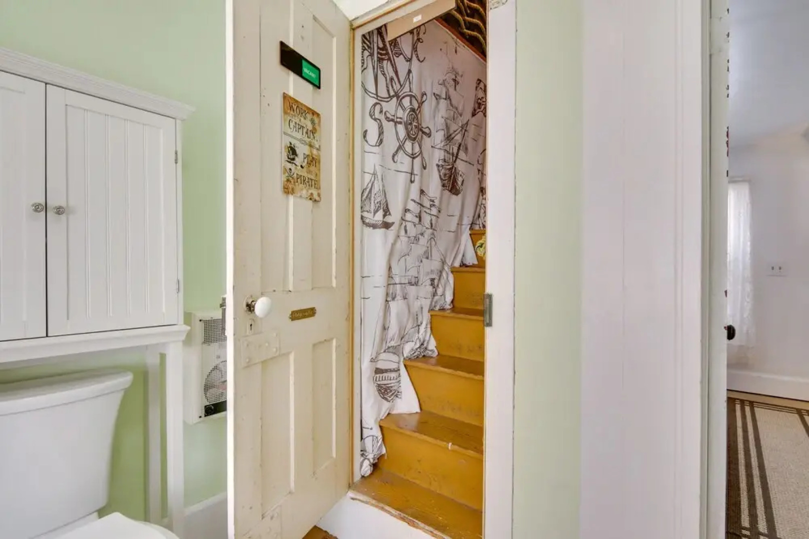 Chincoteague Home w/ Pool - Walkable Location!