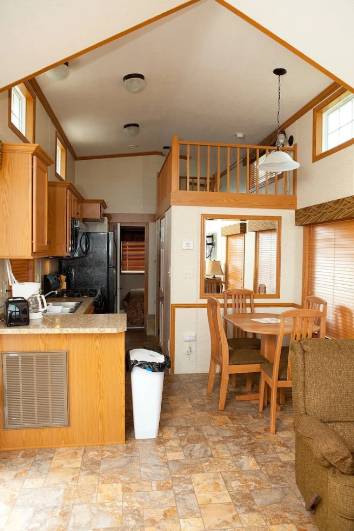 Sun Retreats New Point