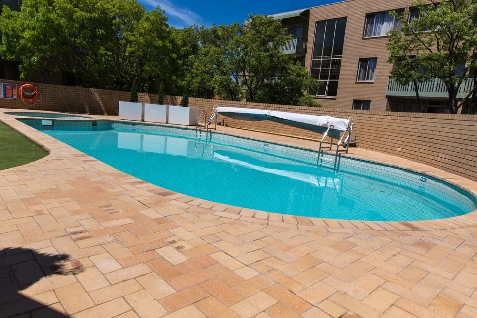 Kingston Terrace Apartments