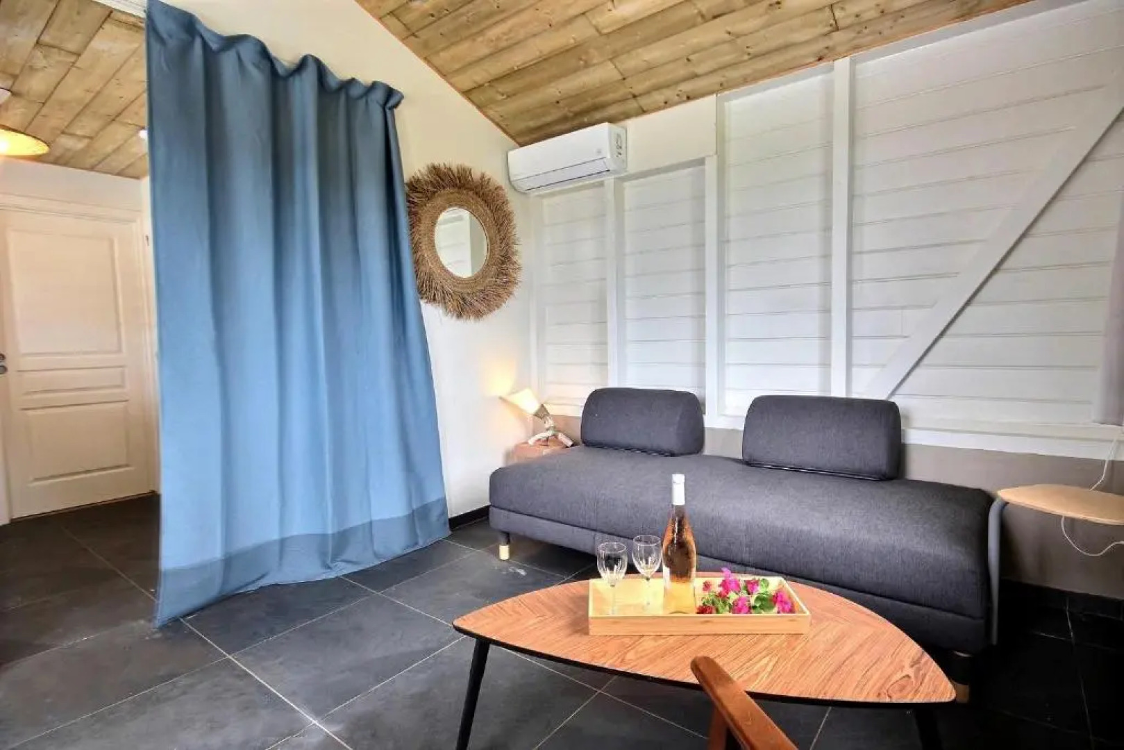 Villa Latitude 14.54 : 4 ch, piscine, vue mer, spot de kitesurf