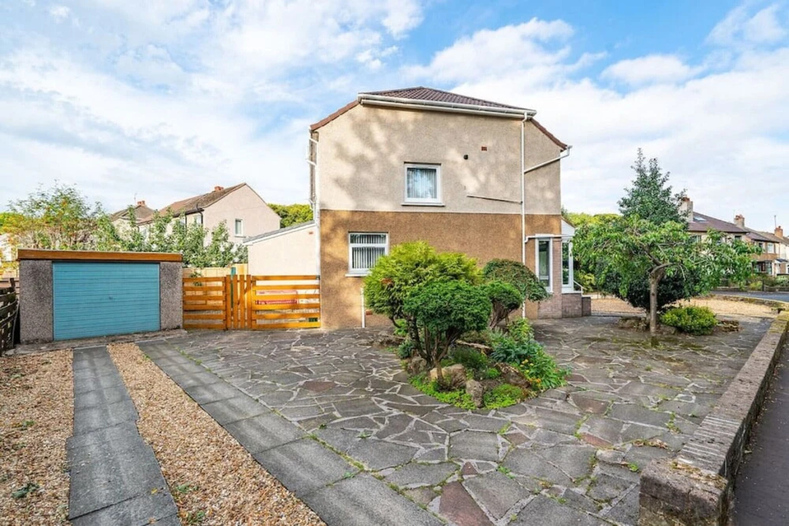 Jocks - Perfectly Placed Parklands Apartment