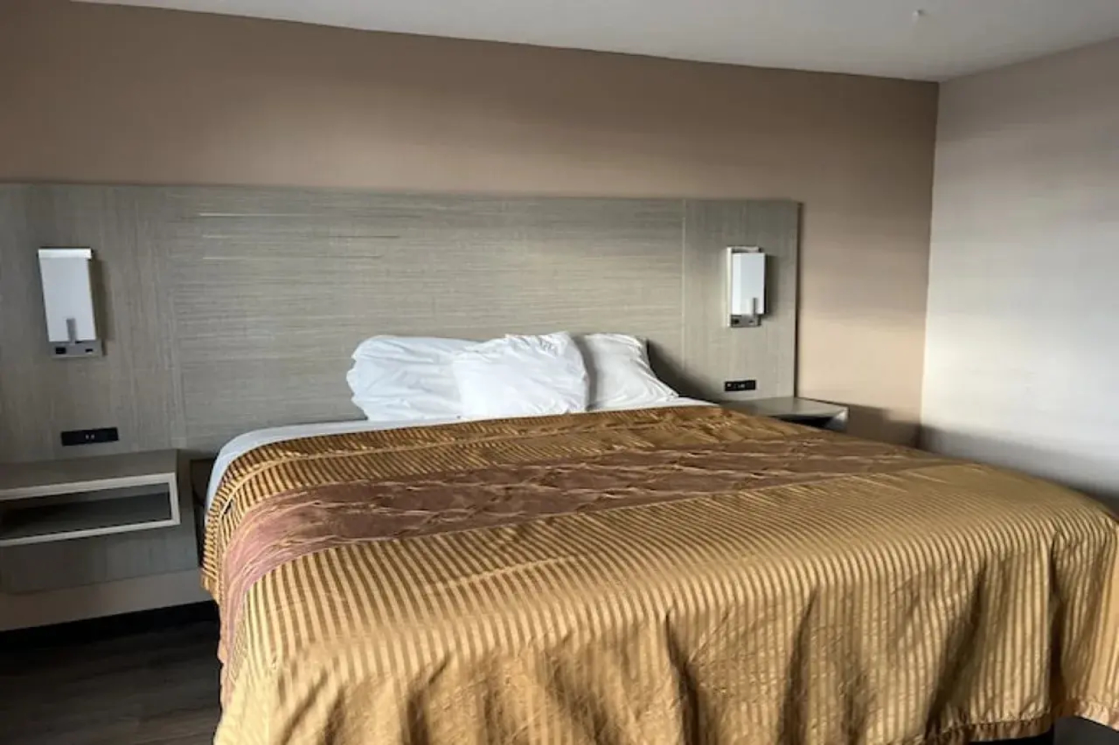 Western Motel
