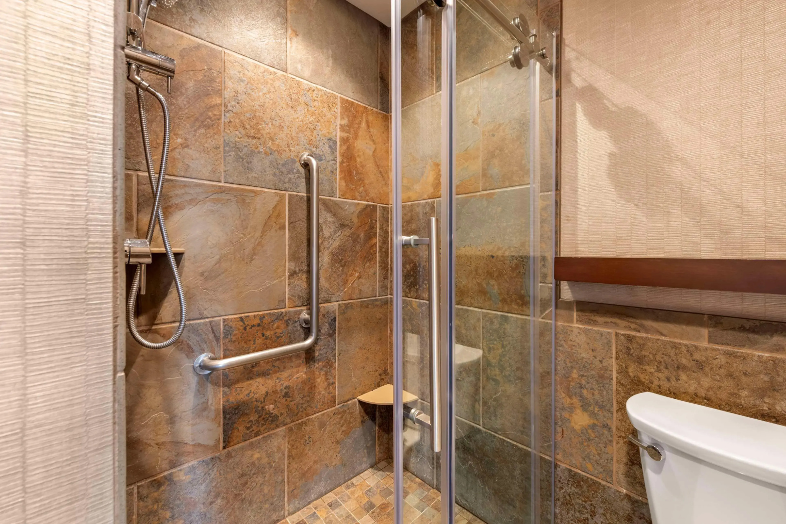 Best Western Plus Superior Inn & Suites