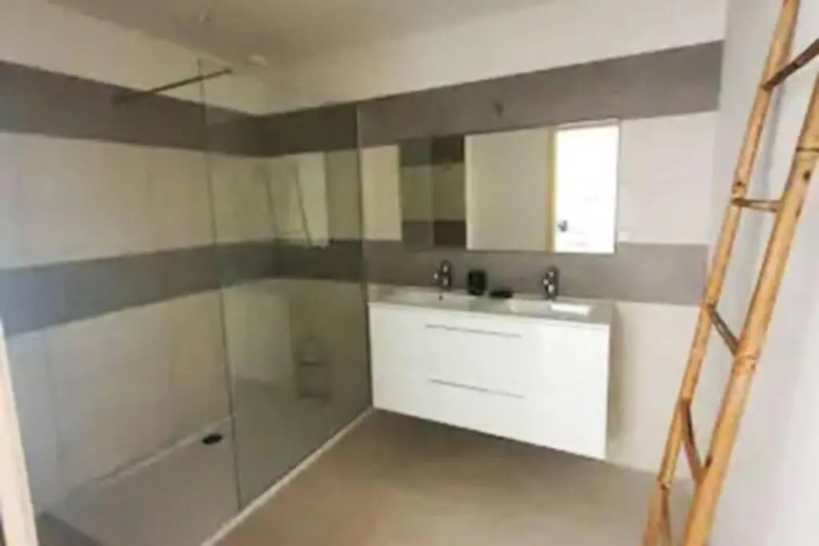 Villa 5***** piscine proche de la plage Cala Rossa