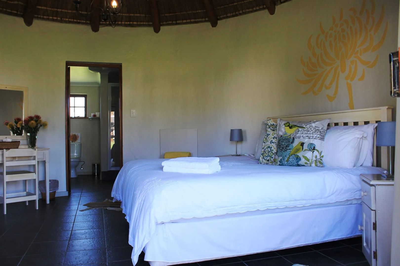 Bella Manga Country Escape