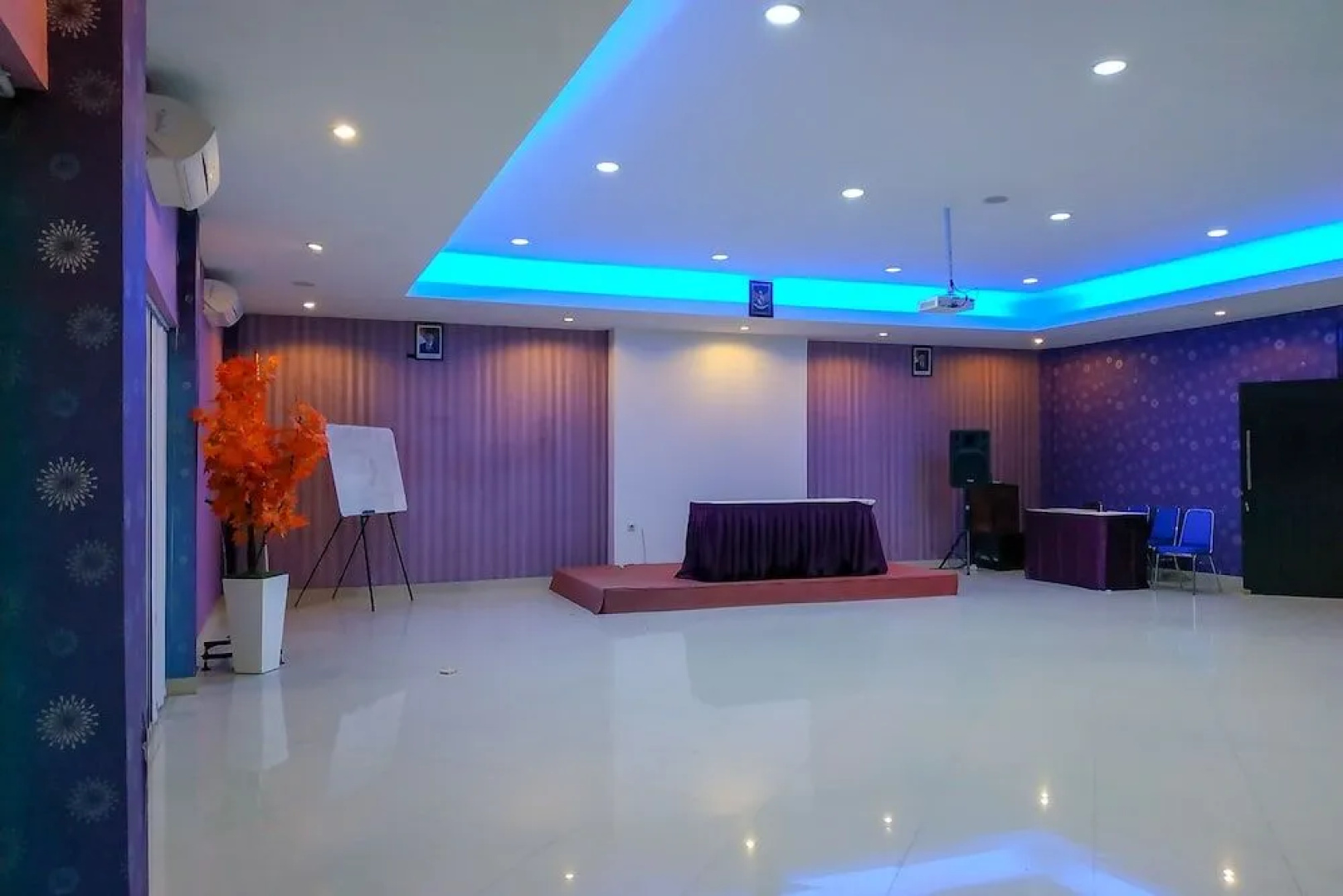 Grand Inn Hotel Mataram