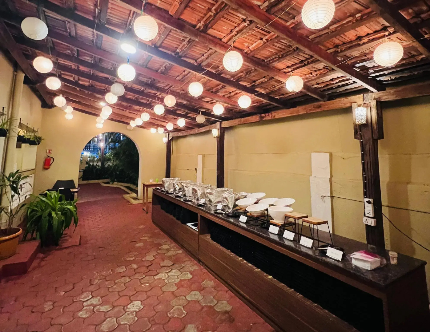 Rahi Coral Beach Resort