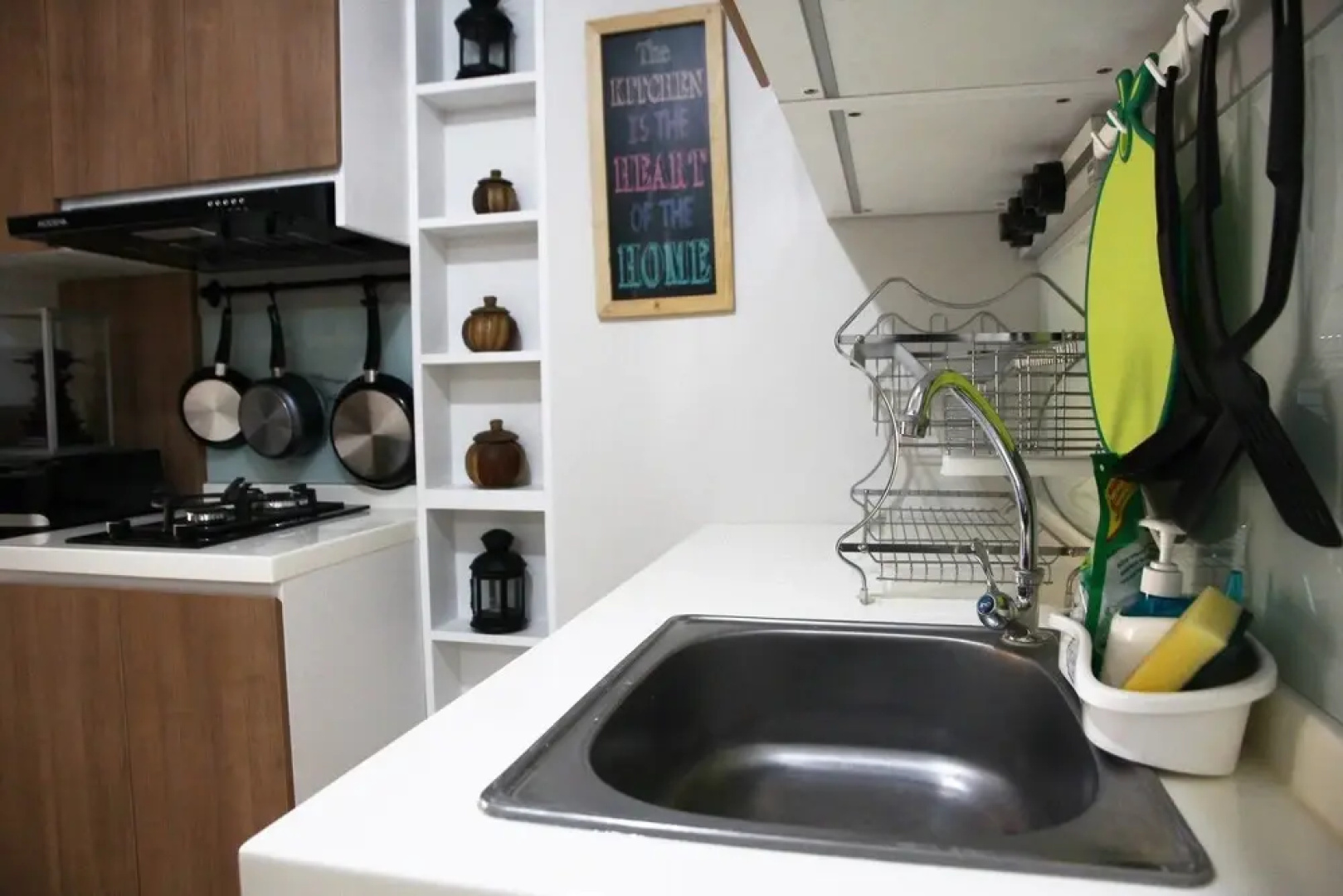 Comfortable The Springlake Summarecon Apartment