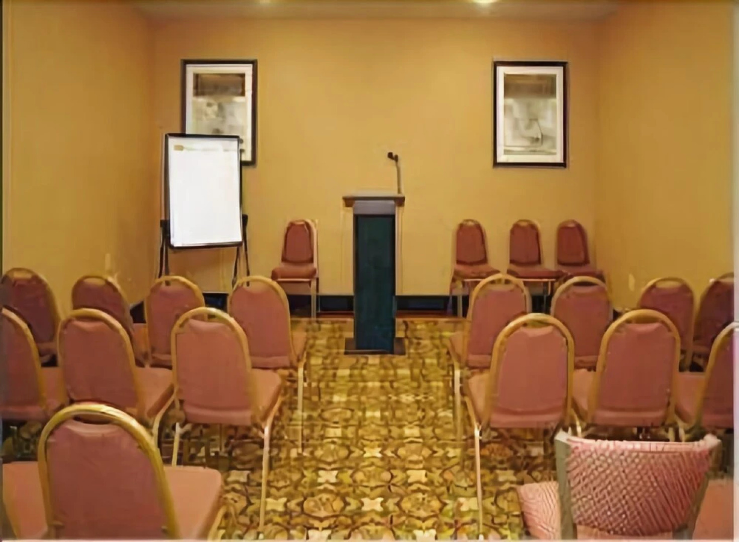 HiWay Inn Express