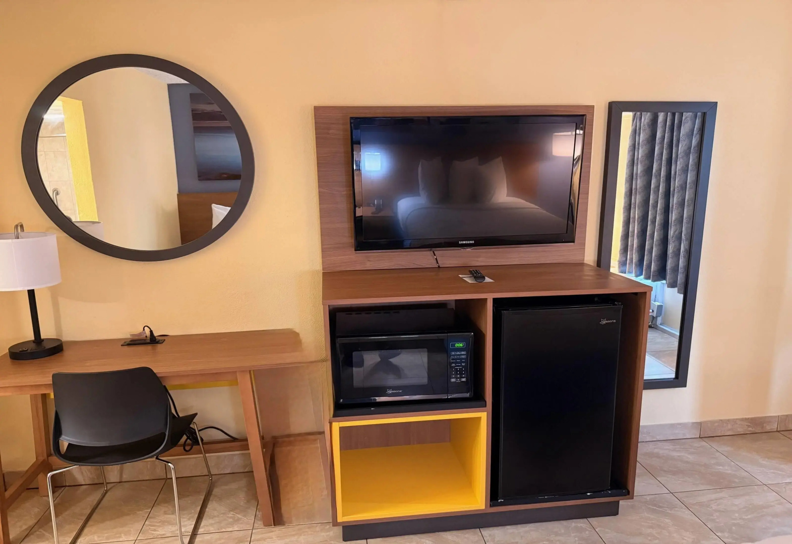 Days Inn by Wyndham St. Petersburg / Tampa Bay Area