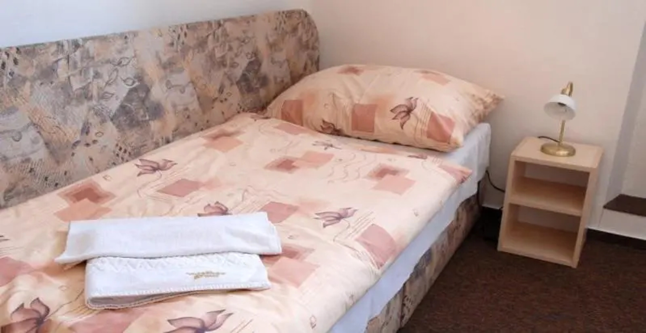 Hotel Valaskuv Grunt