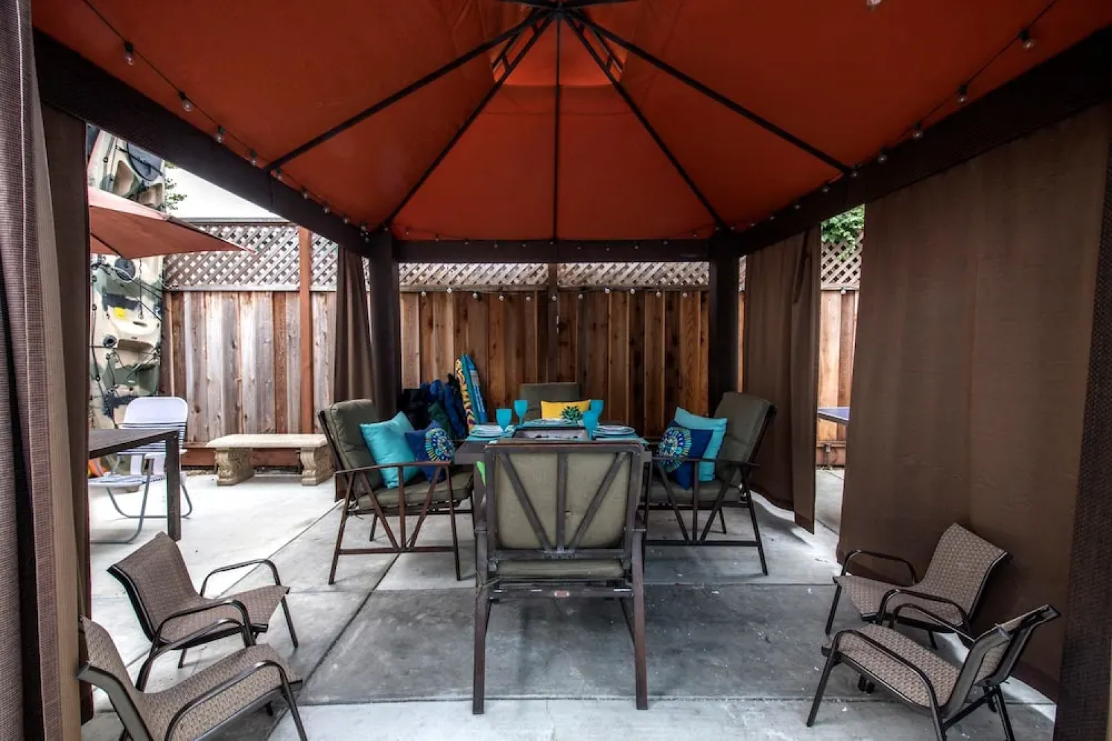 3729 Ocean Park Sanctuary