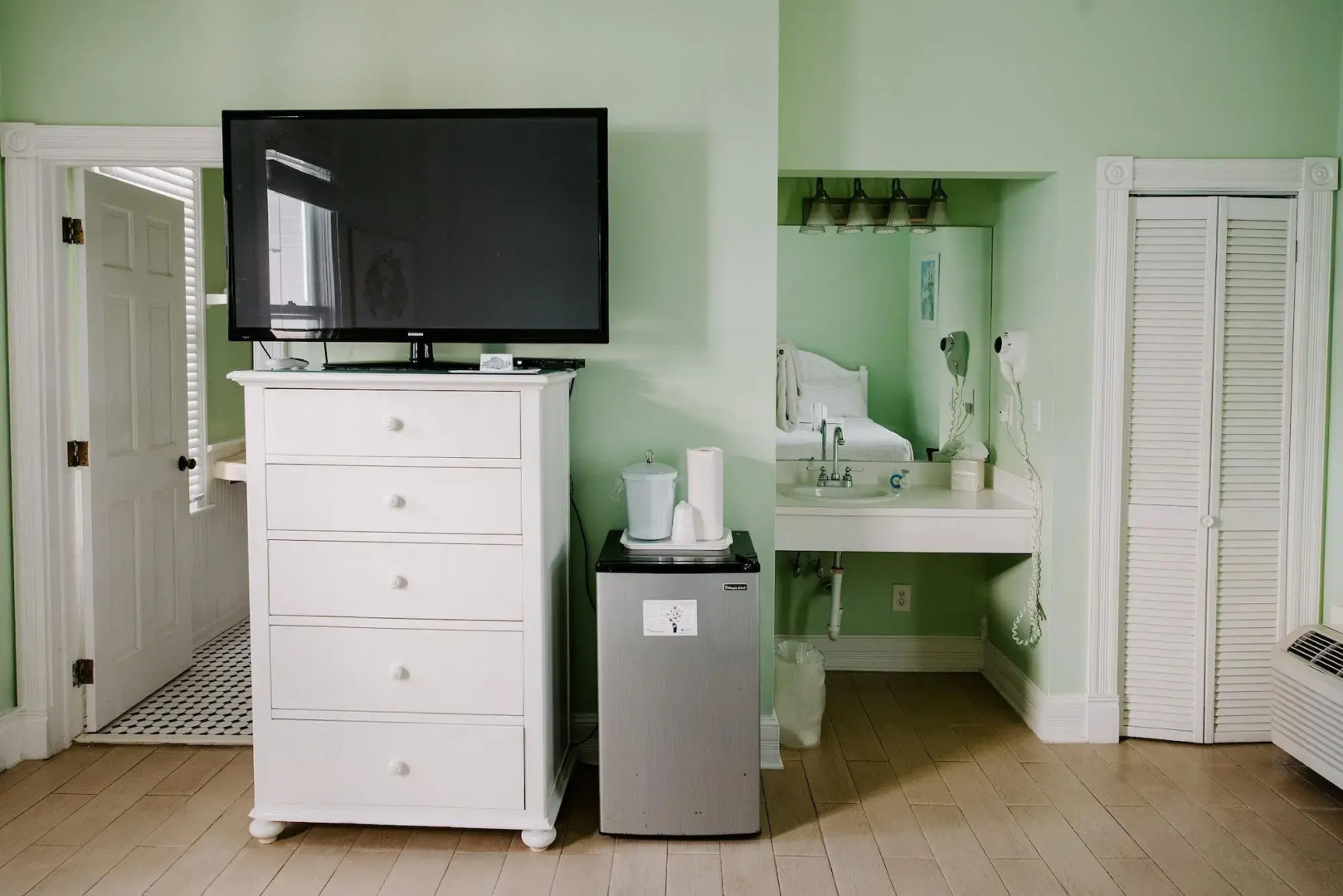 Amsterdam's Curry Mansion Inn