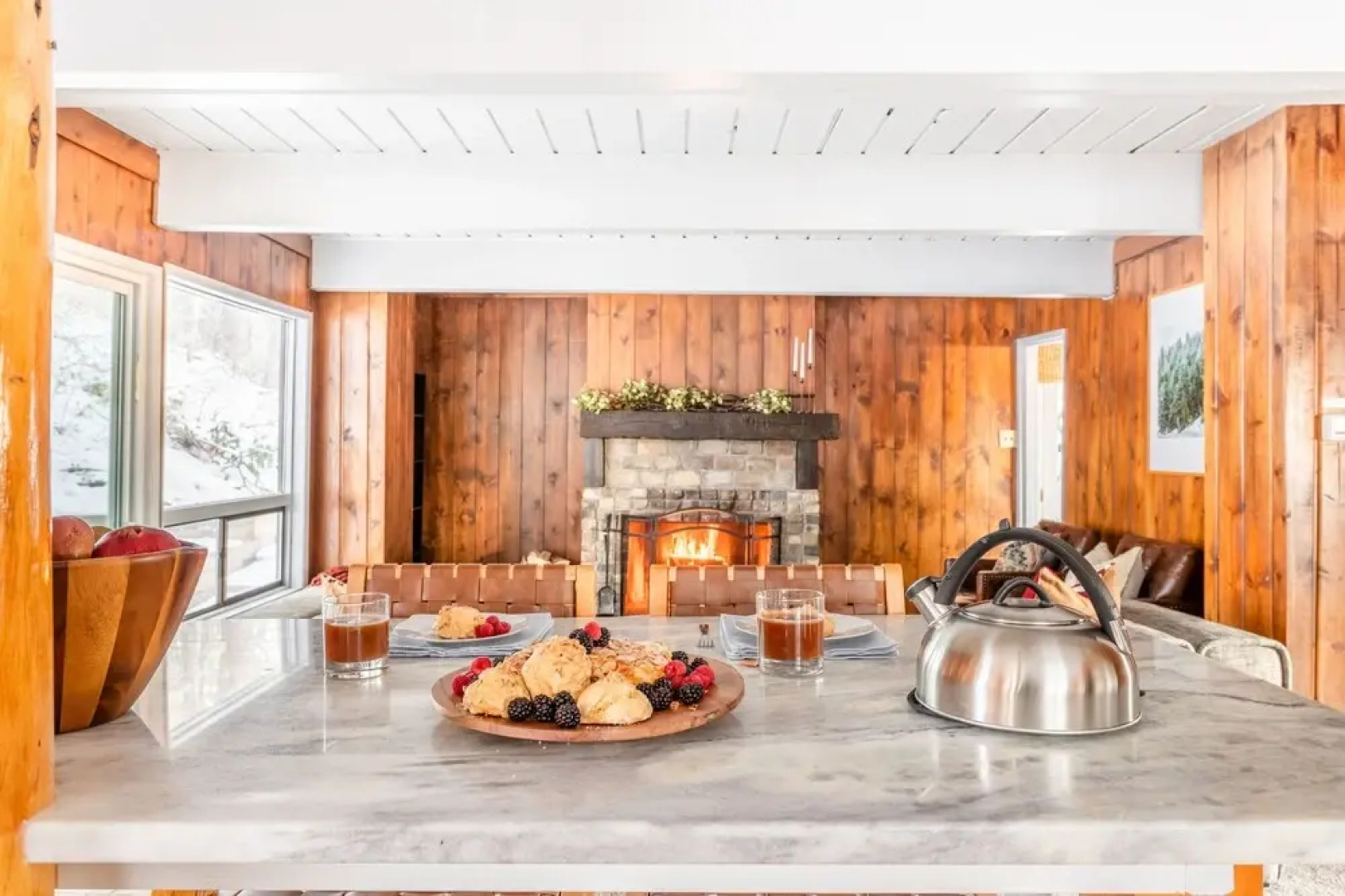 Treetop by AvantStay Rustic Secluded Cabin w Views in Summit Park