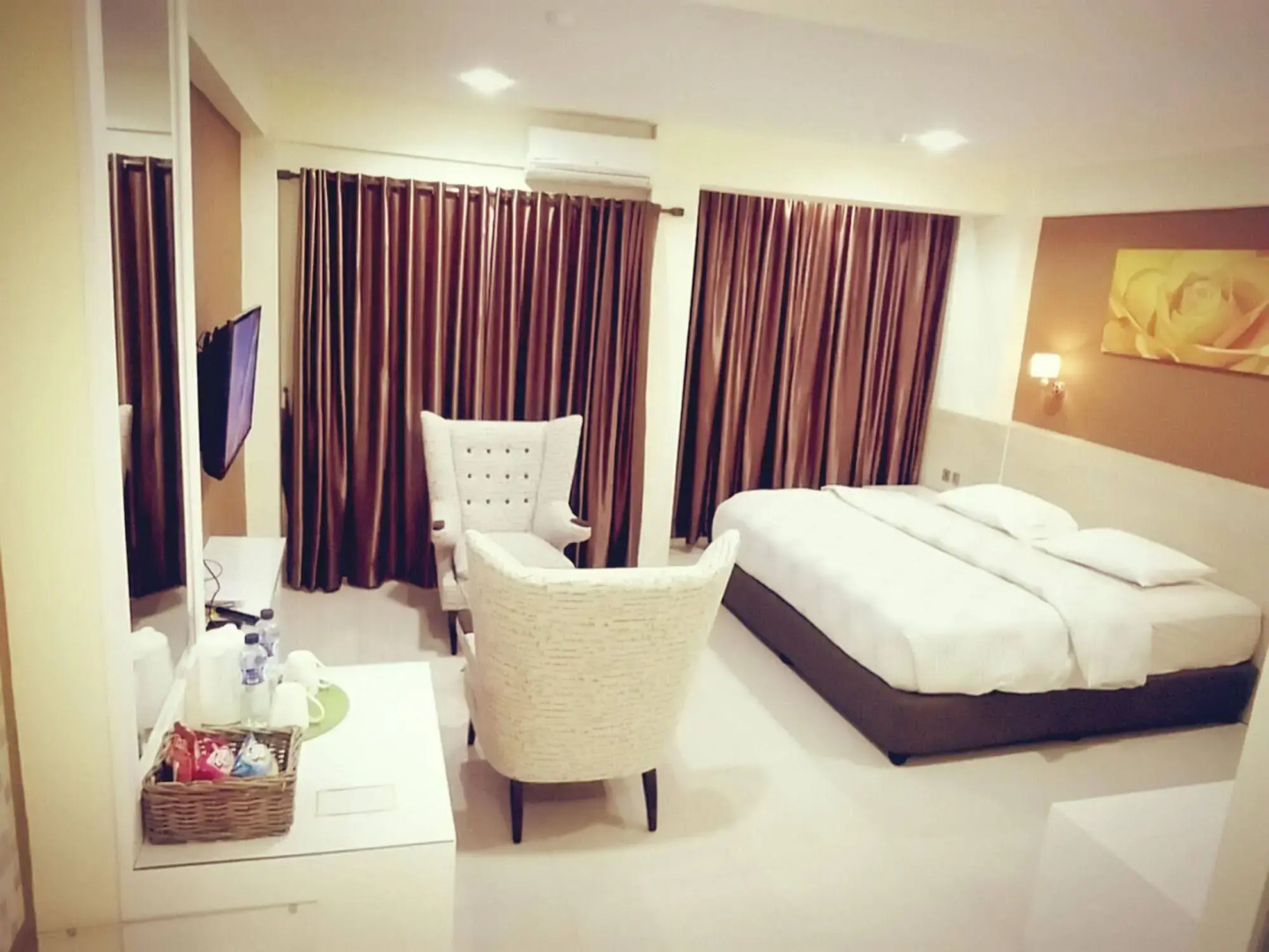 Fastrooms Bekasi Hotel