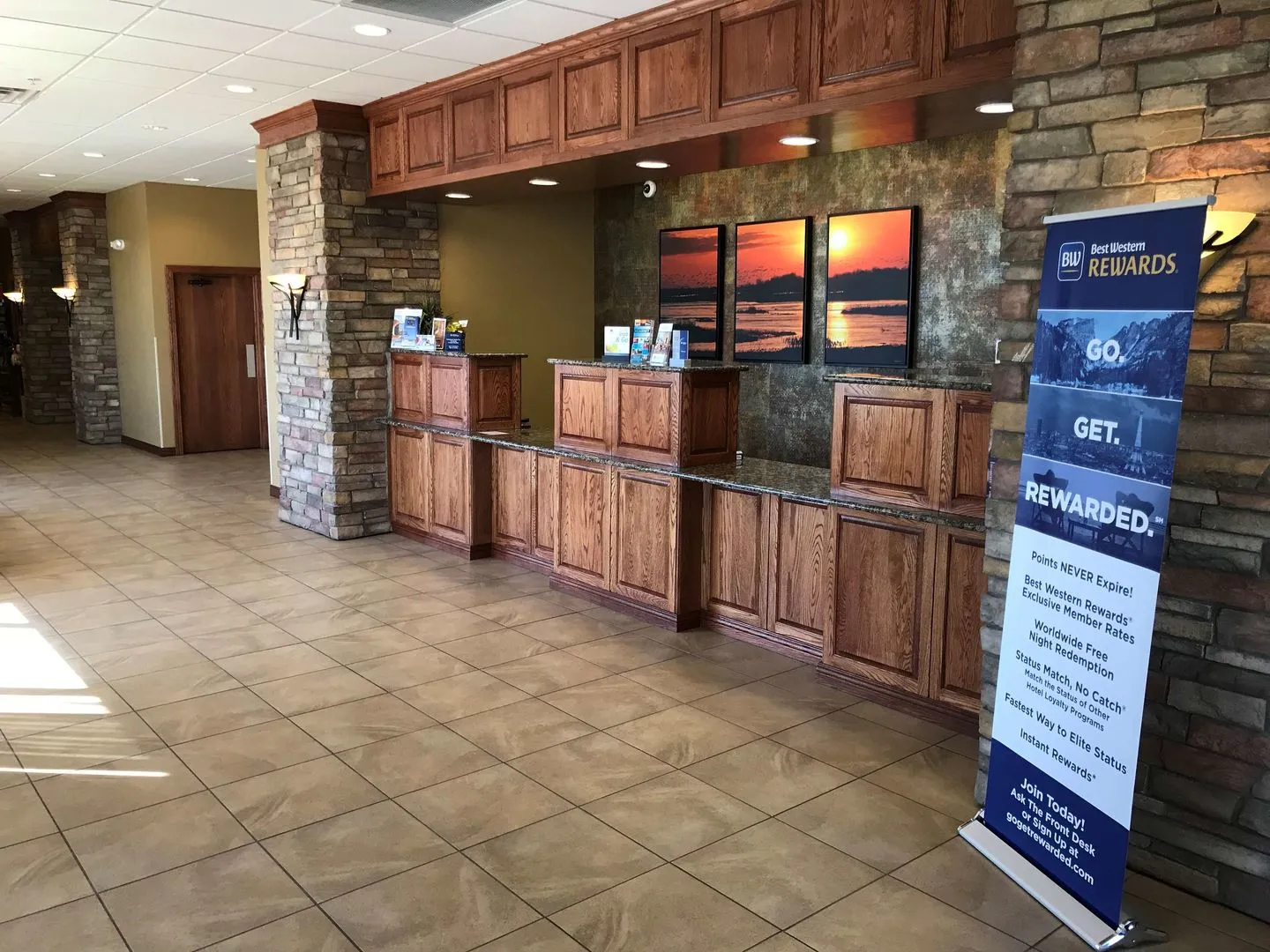 Best Western Plus Mid Nebraska Inn & Suites