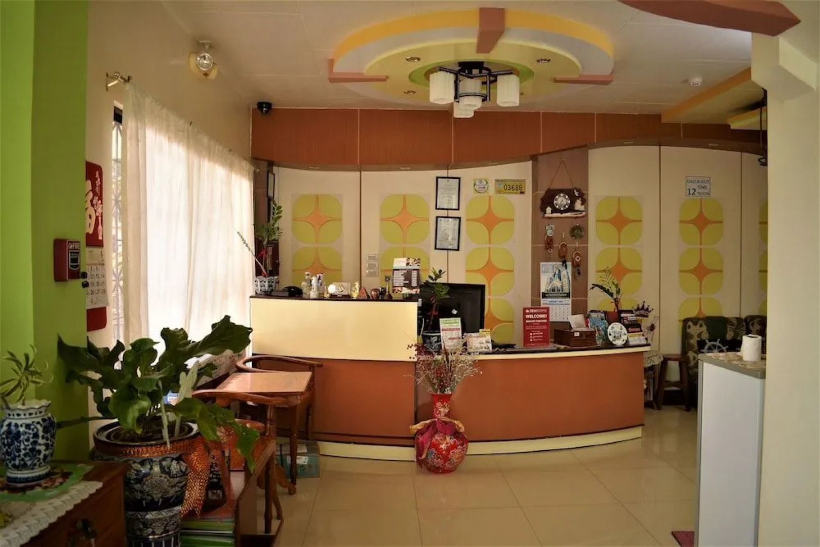 Zen Rooms Baywalk Palawan