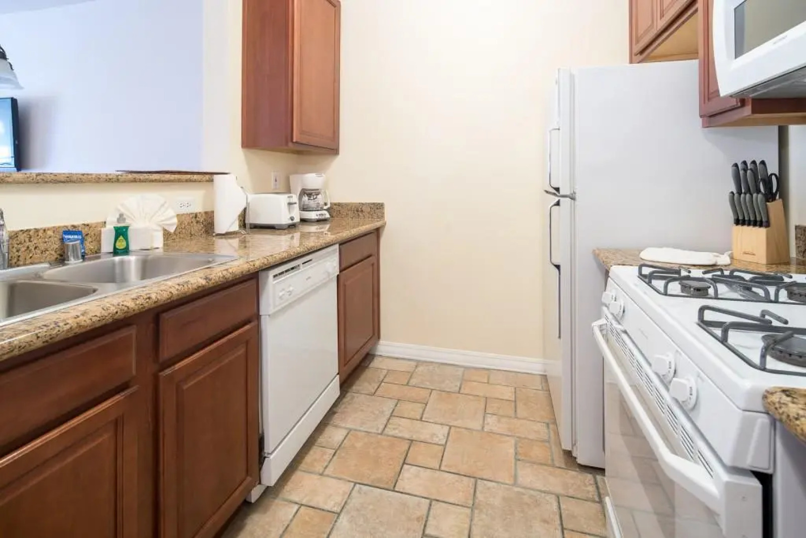 Club De Soleil All-Suite Resort