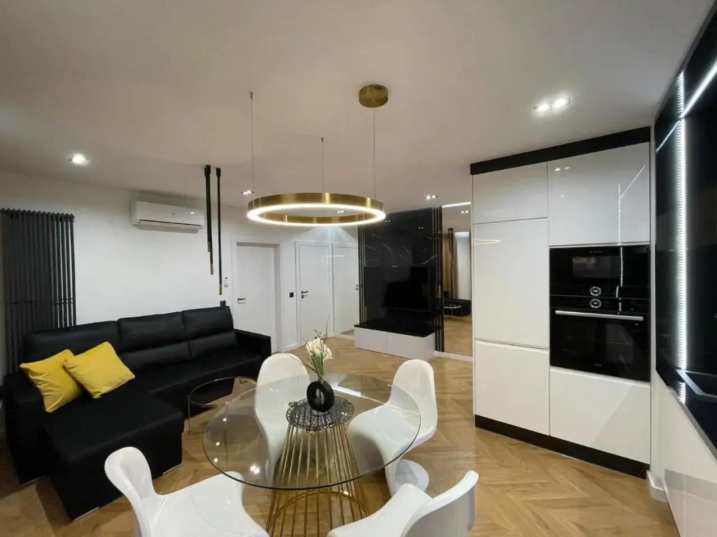 Prestige Line Manhattan