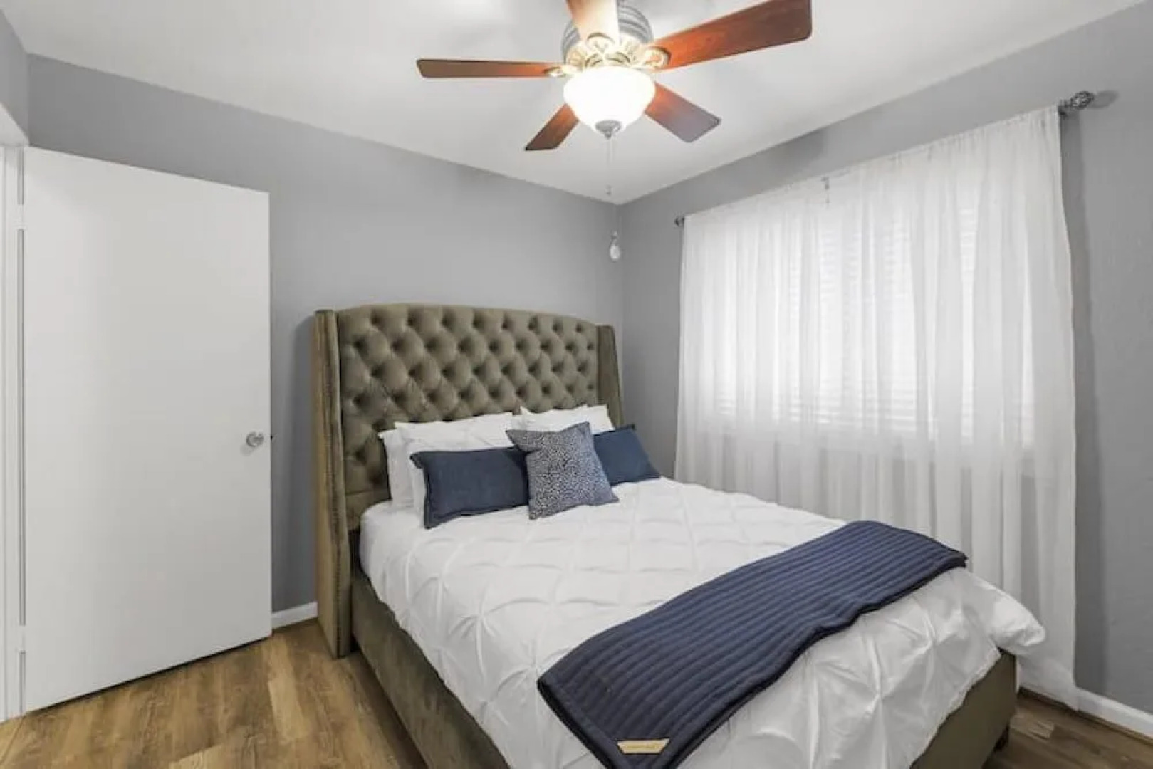 Scenic A Cozy Vegas Stay With Private Jacuzzi