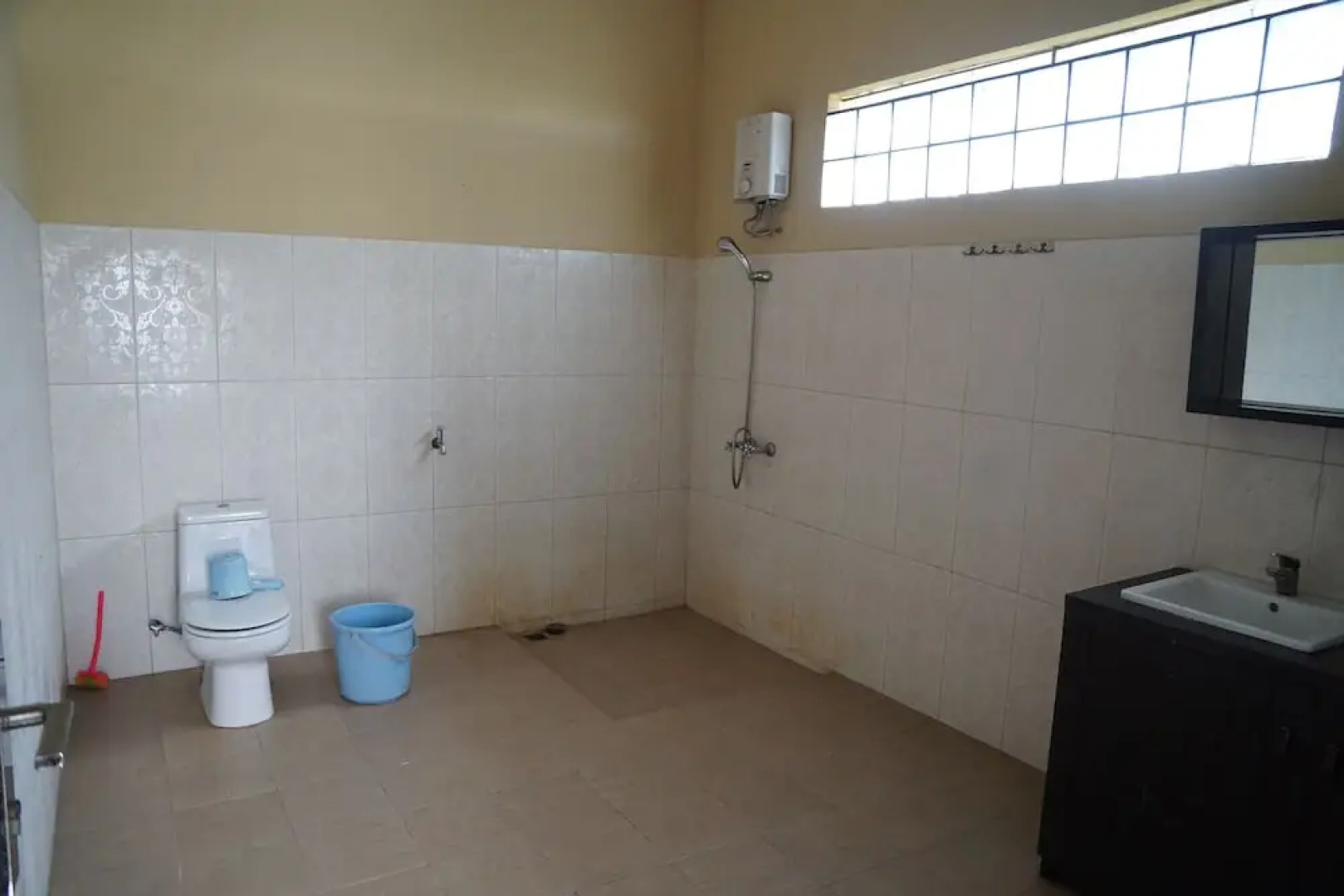 Aldeoz Ciater Cikole Villa Subang