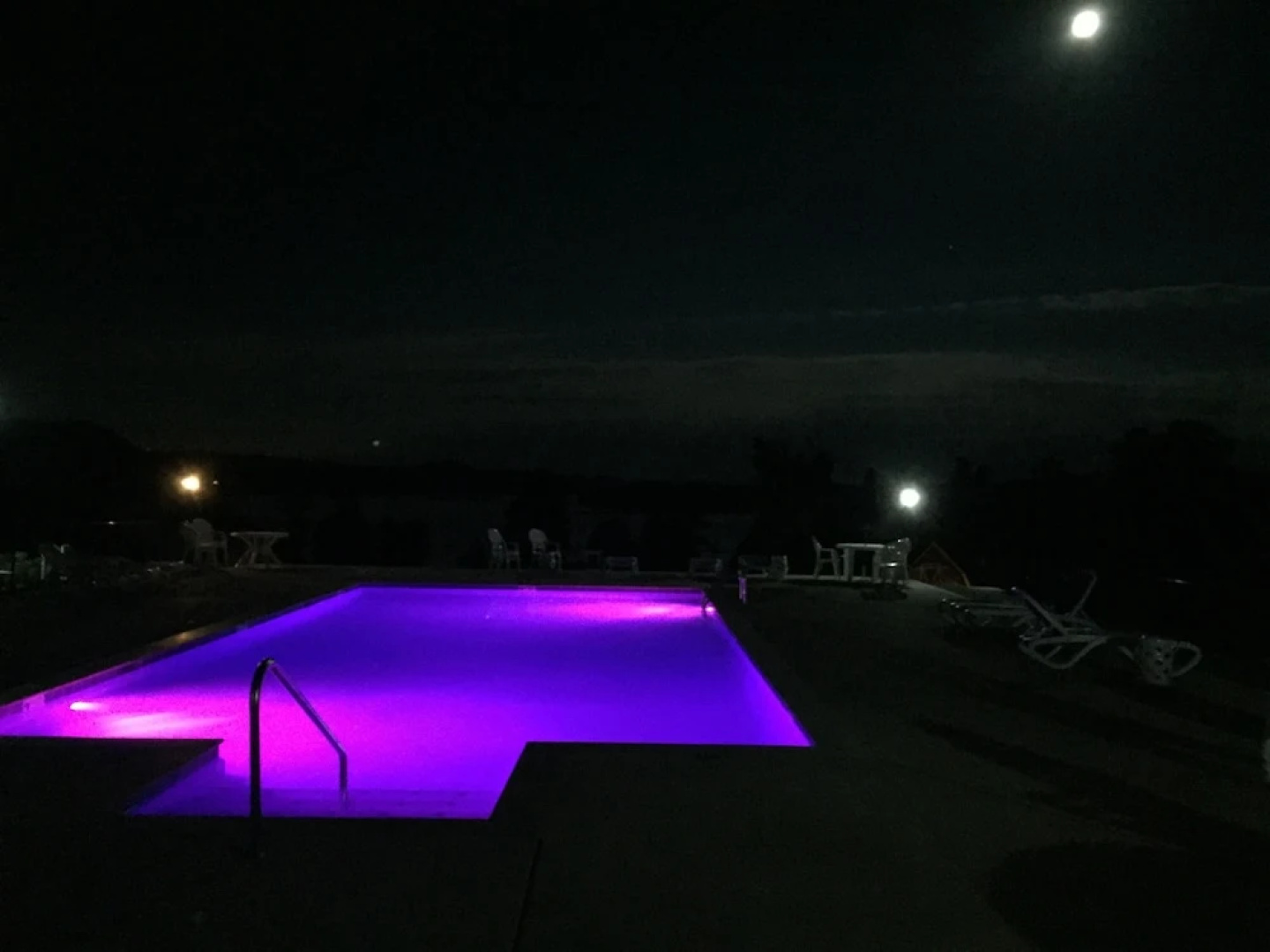 Whitestone Inn