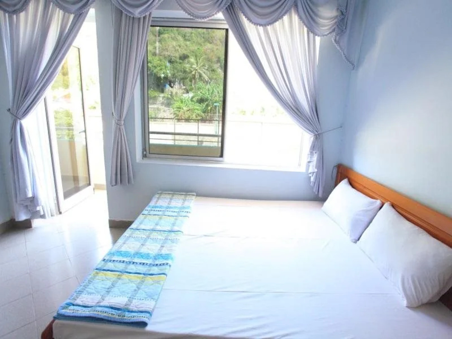 Bao Dam Hang Hai Hotel