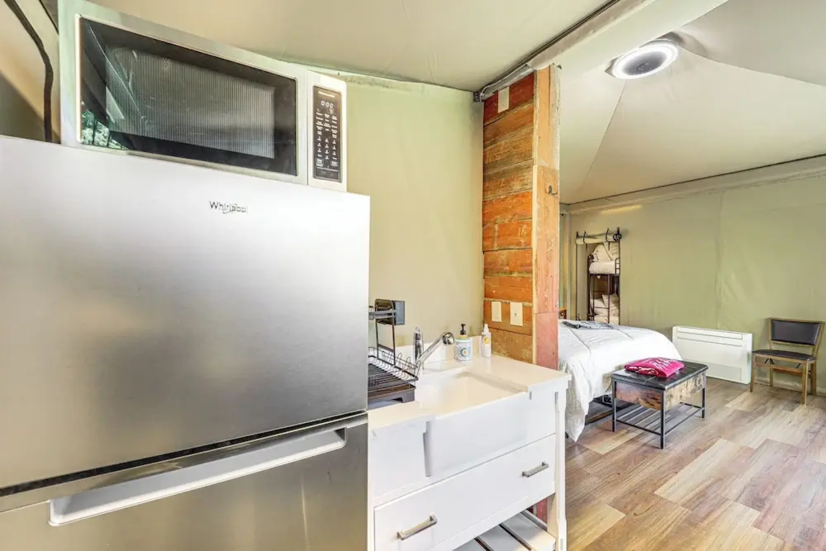 Mtn-view Deck: Scenic Glamping Getaway Near Boone!